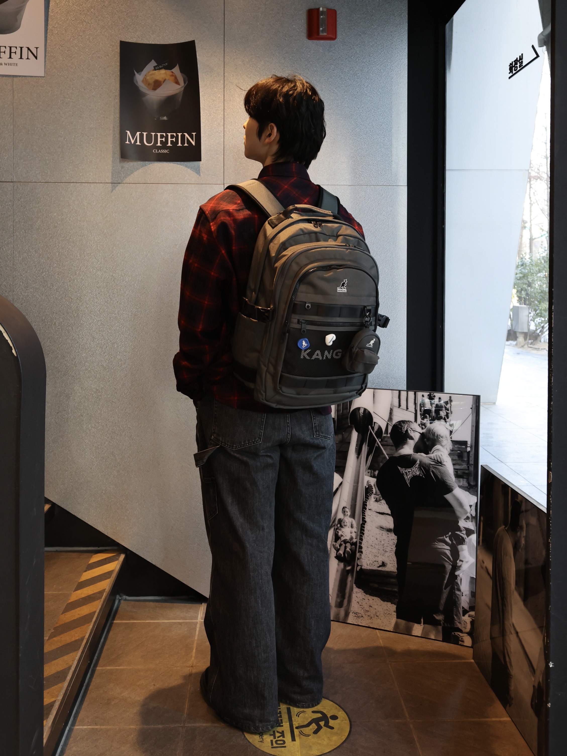 Red Wing Postman 101 Black Chaparral - D, Tissot PRX Powermatic 80 35mm Steel Blue 착용 스타일 - 4