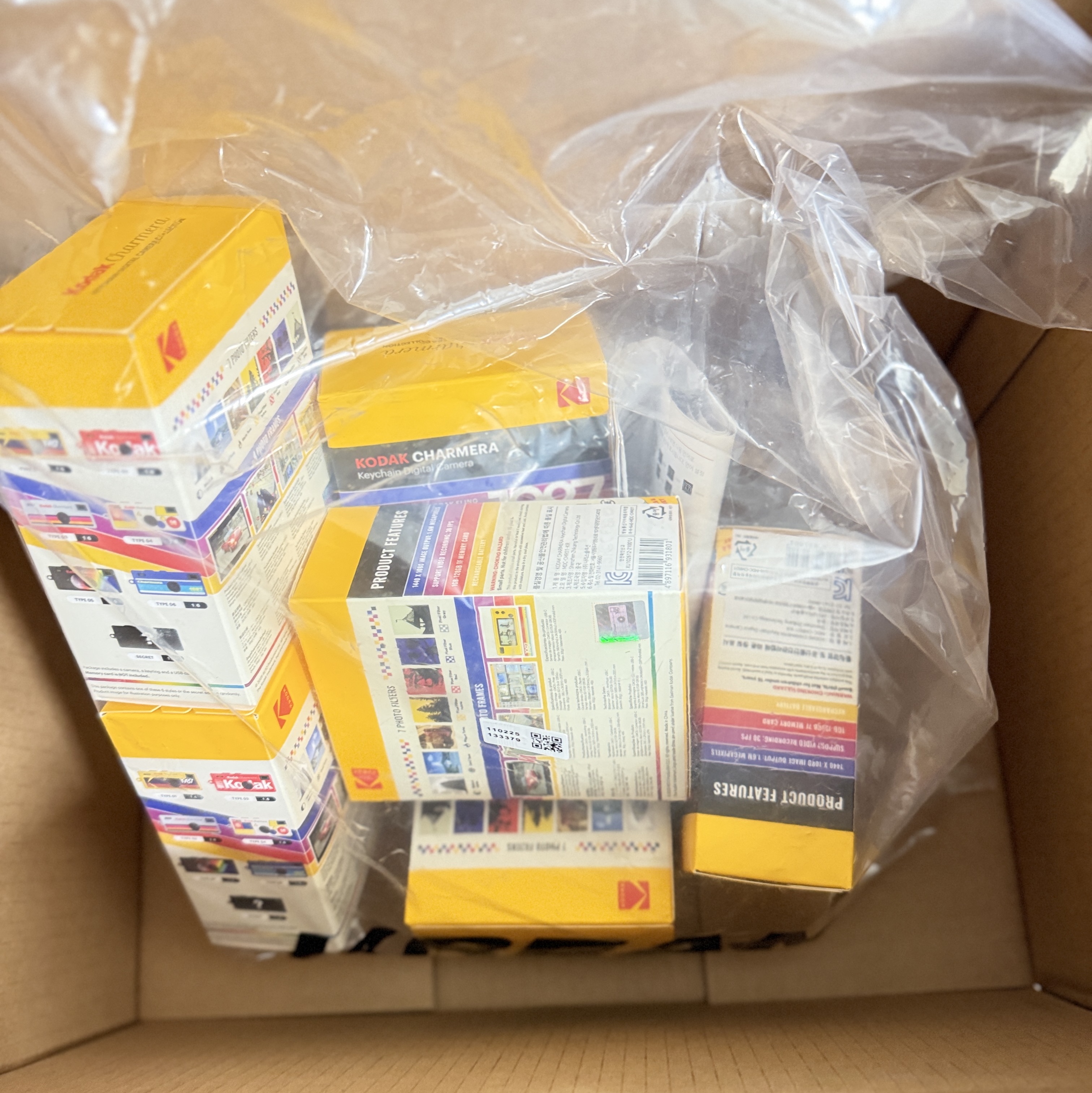 Kodak Charmera Key Chain Film Camera Sealed Case Whole Set (6 Blind Box/Korean Ver.) 착용 스타일