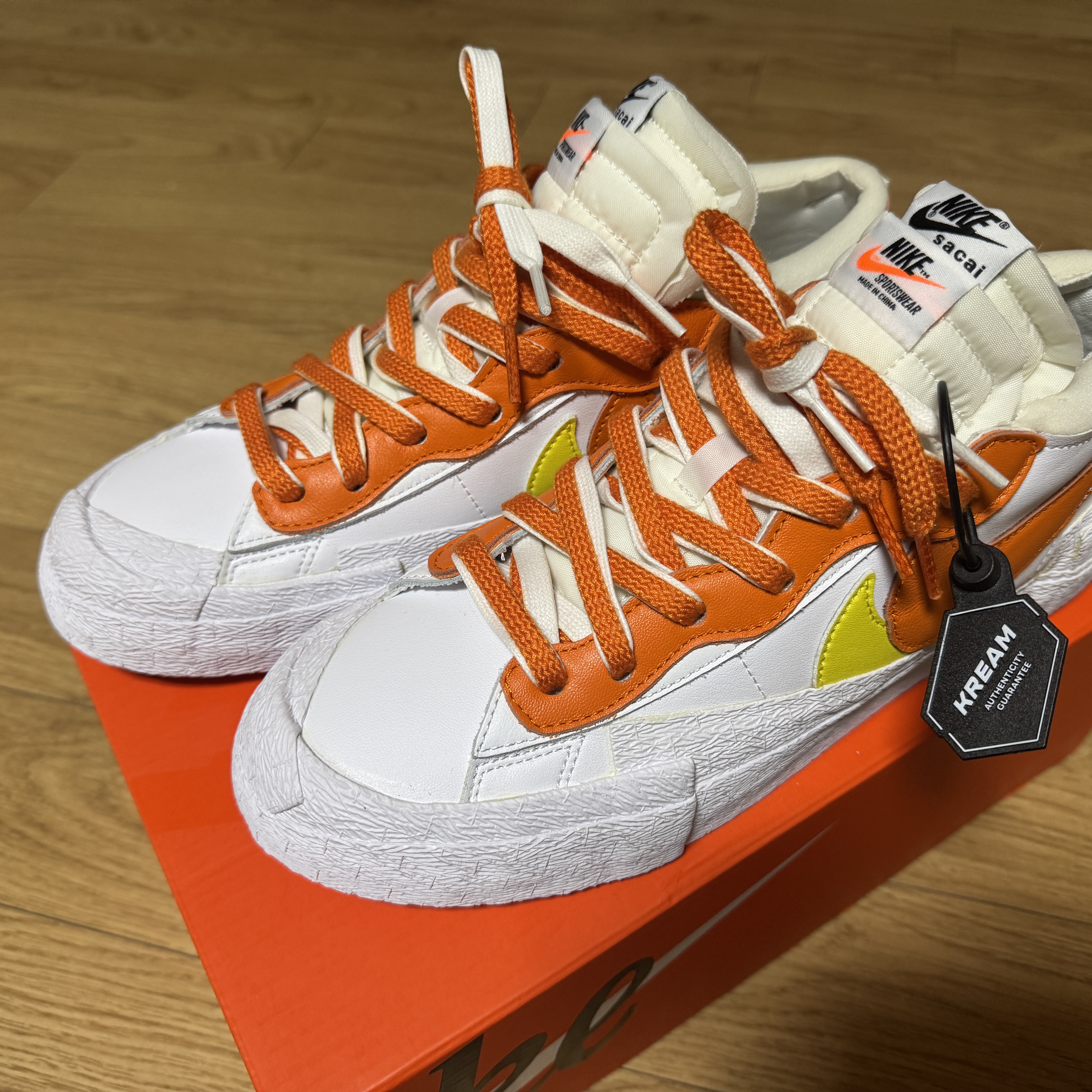 Nike x Sacai Blazer Low Magma Orange 착용 스타일