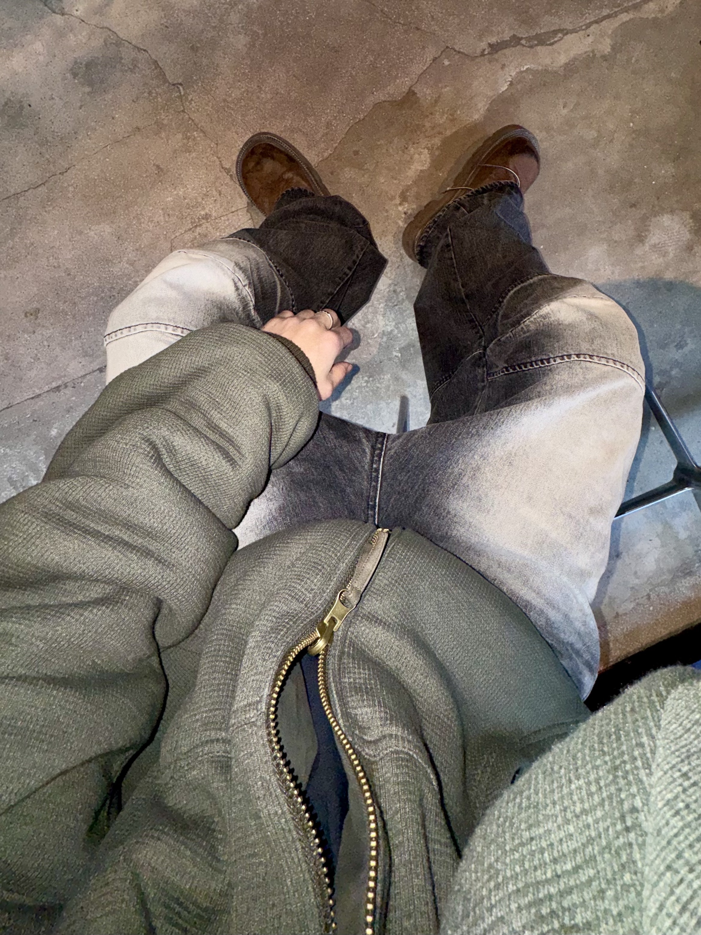 MJD 3D Knee Denim Pants Black, SOULESURES BOLD BELUGA Espresso Brown 착용 스타일 - 4