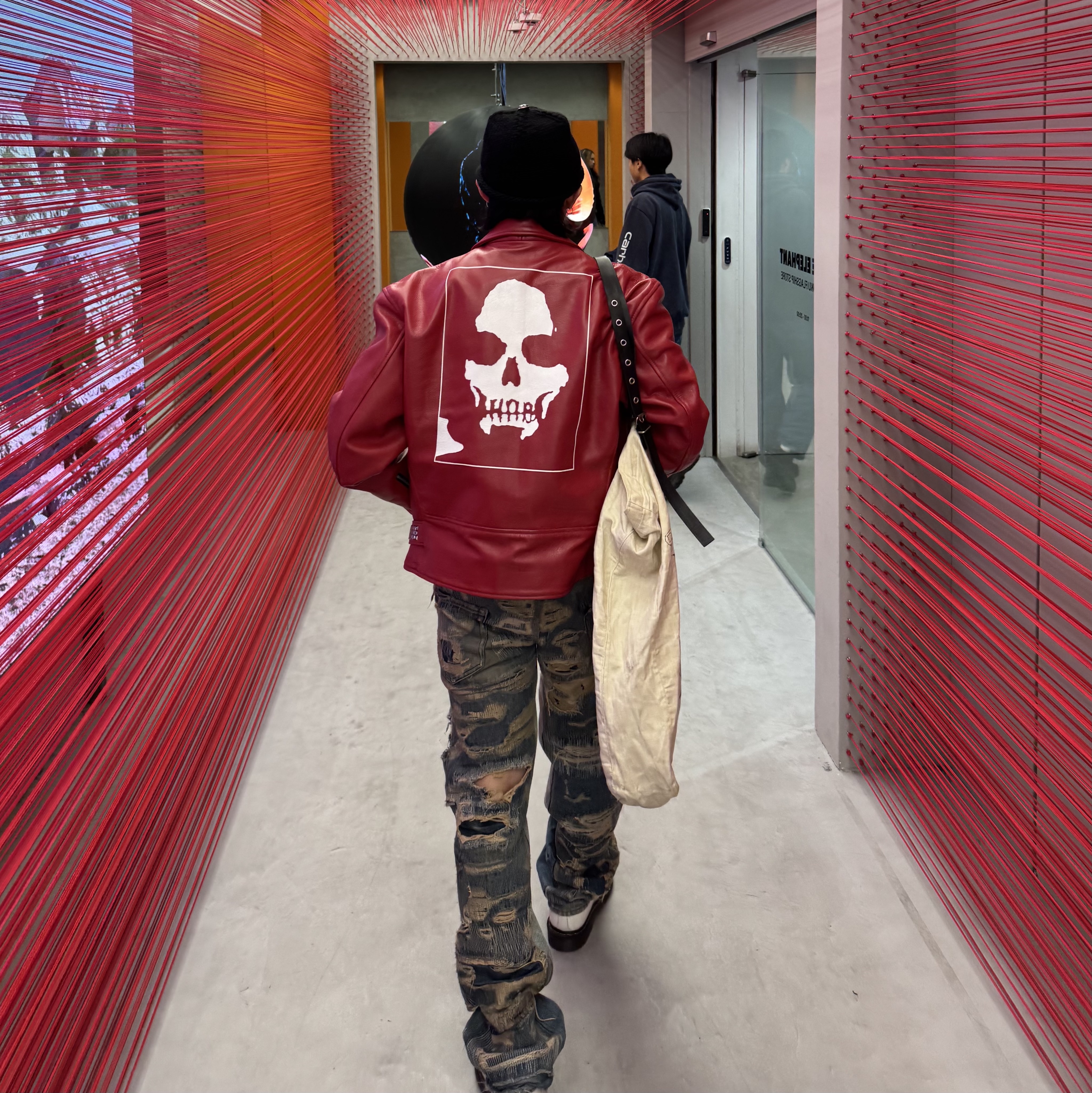 Supreme x Number (N)ine x Schott Perfecto Leather Jacket Red - 25FW 착용 스타일 - 5