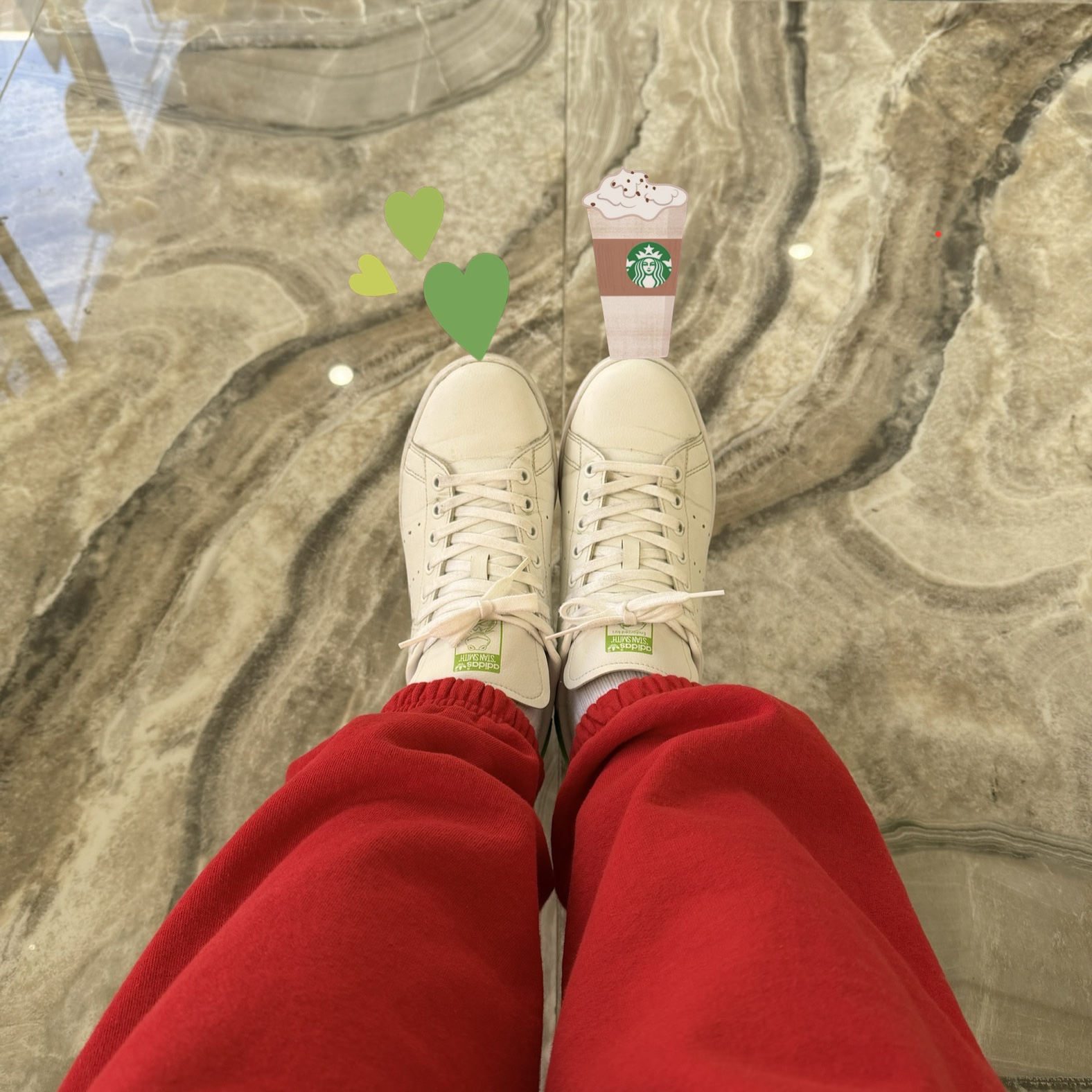 Adidas x Disney Stan Smith Kermit The Frog, Supreme Small Box Sweatpant Red - 24FW 착용 스타일 - 1