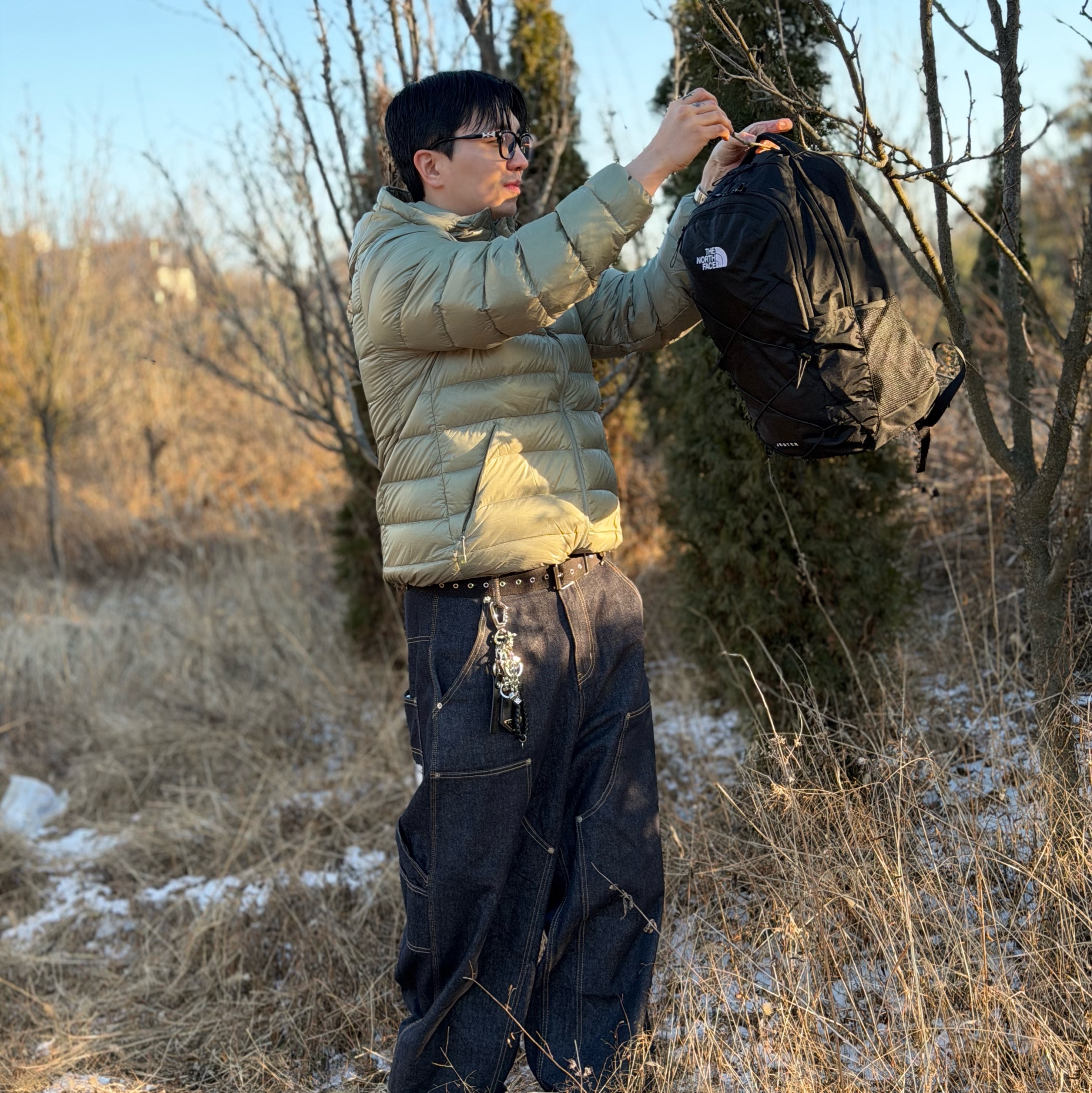 The North Face Matier RDS Down Hoodie Light Khaki - 25FW, LOSTGARDEN Route Black 착용 스타일 - 4