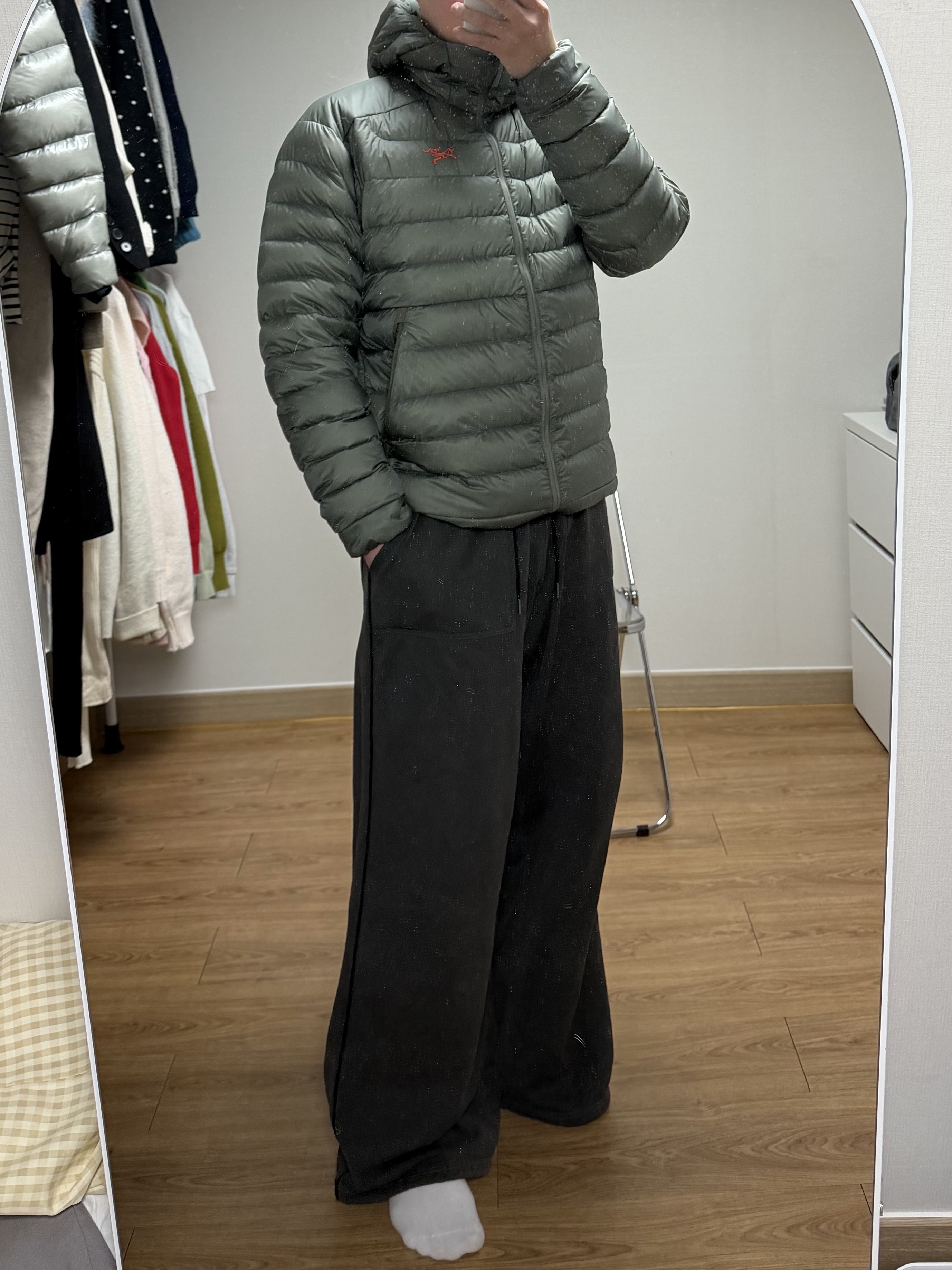 Arc'teryx Cerium Hoody Forage Verve 착용 스타일 - 1