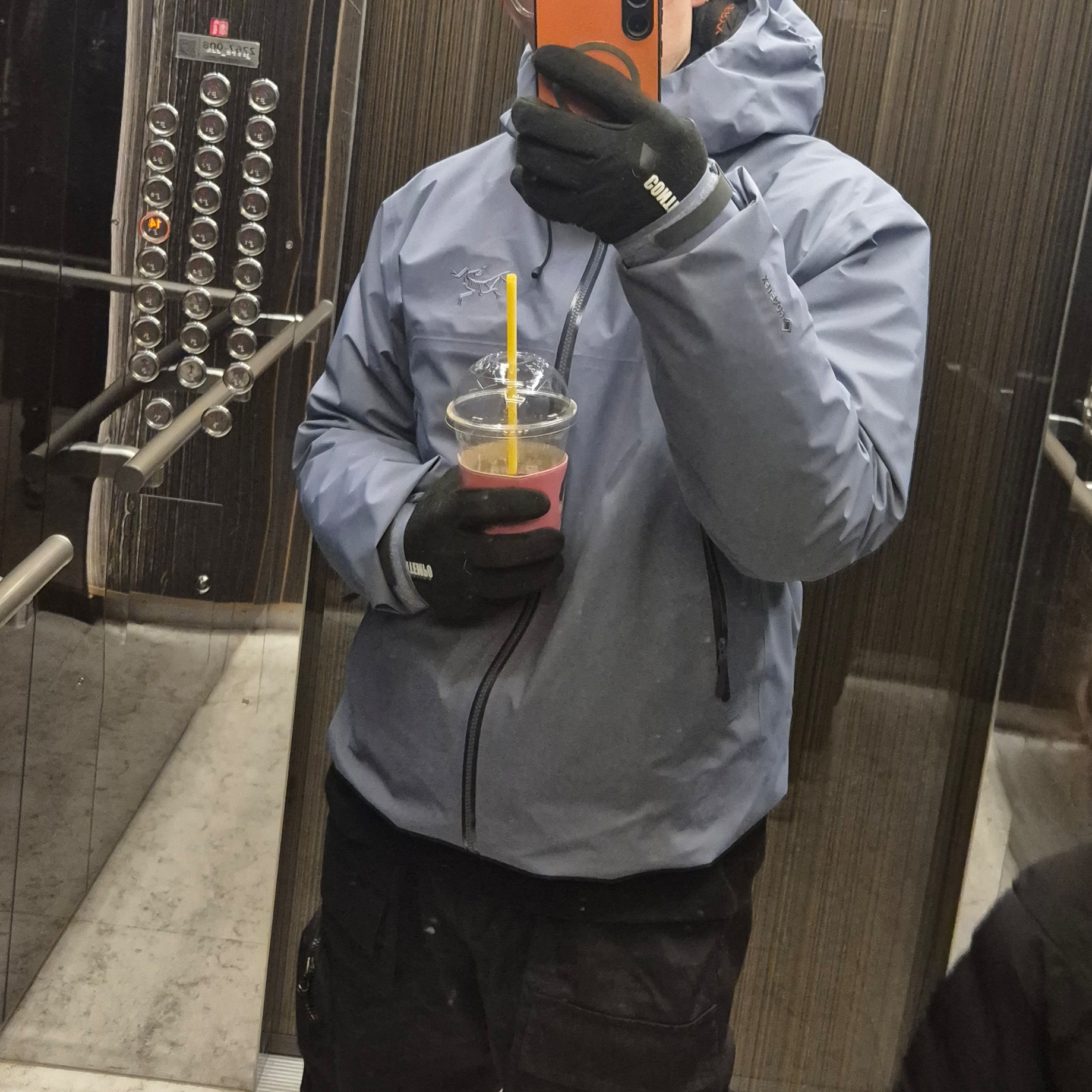 Arc'teryx Beta SL Jacket Stratus, Arc'teryx Cerium Hoody Forage Verve 착용 스타일