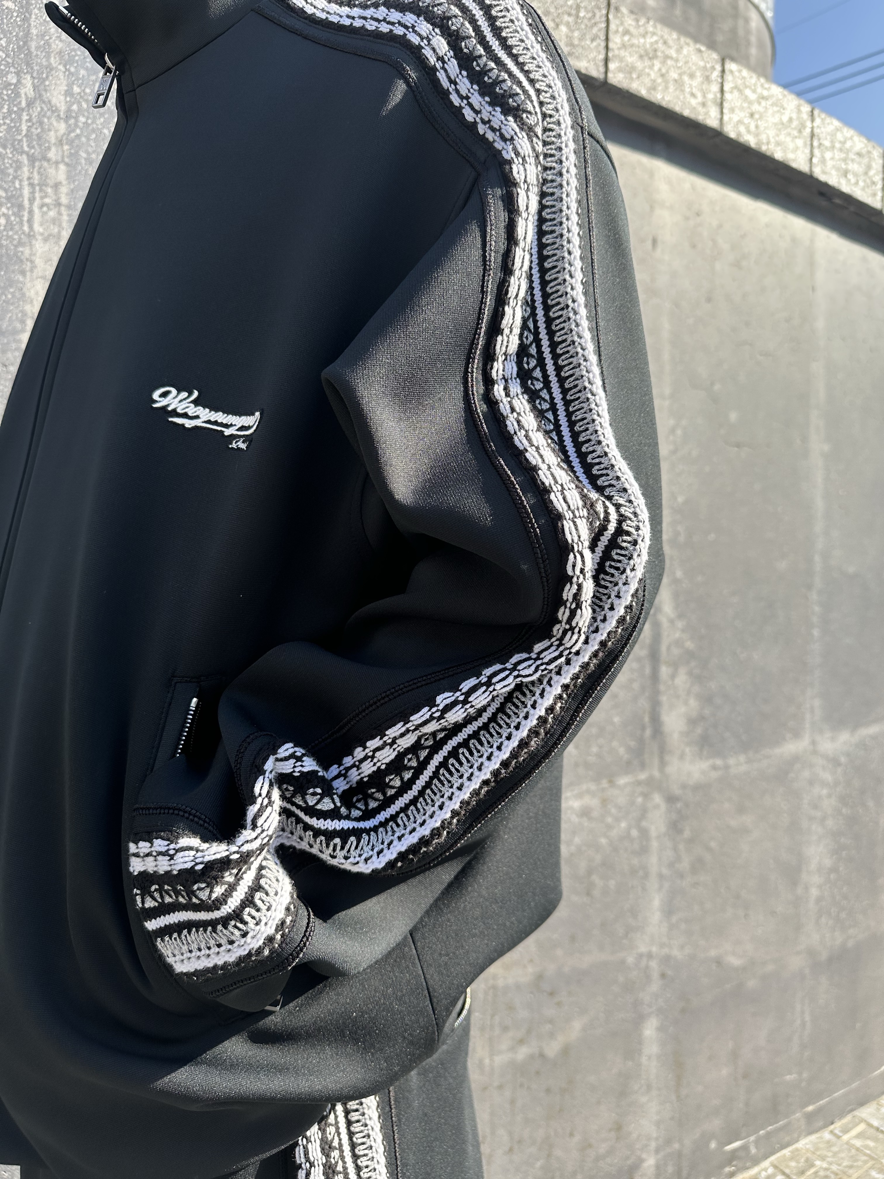Balenciaga Combat Strike Boots Black, Wooyoungmi Embroidered Ball Cap Black - 25FW 착용 스타일 - 2