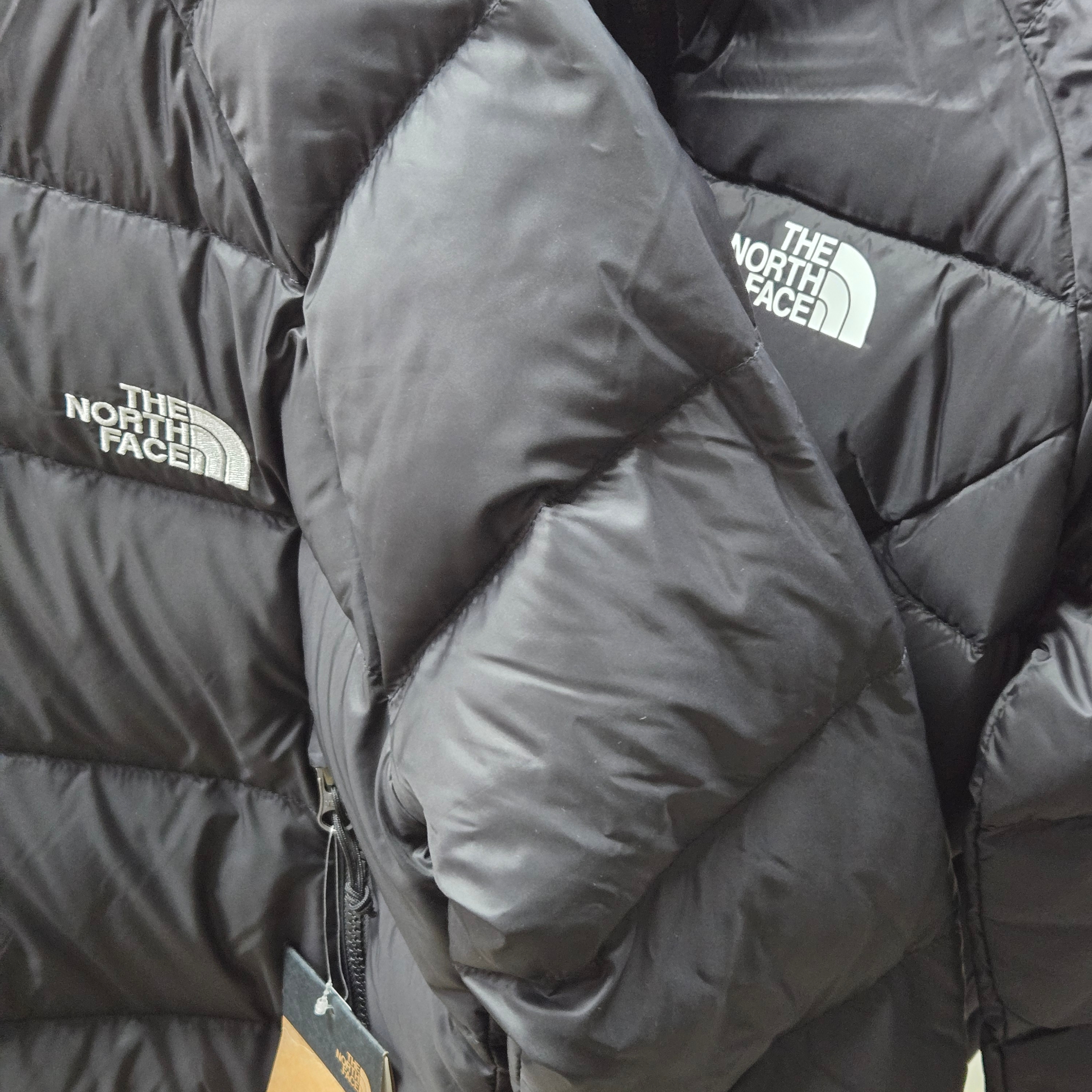 (W) The North Face Hyalite Down Hooded Jacket TNF Black, (W) The North Face Hydrenalite Down Hoodie Black 착용 스타일