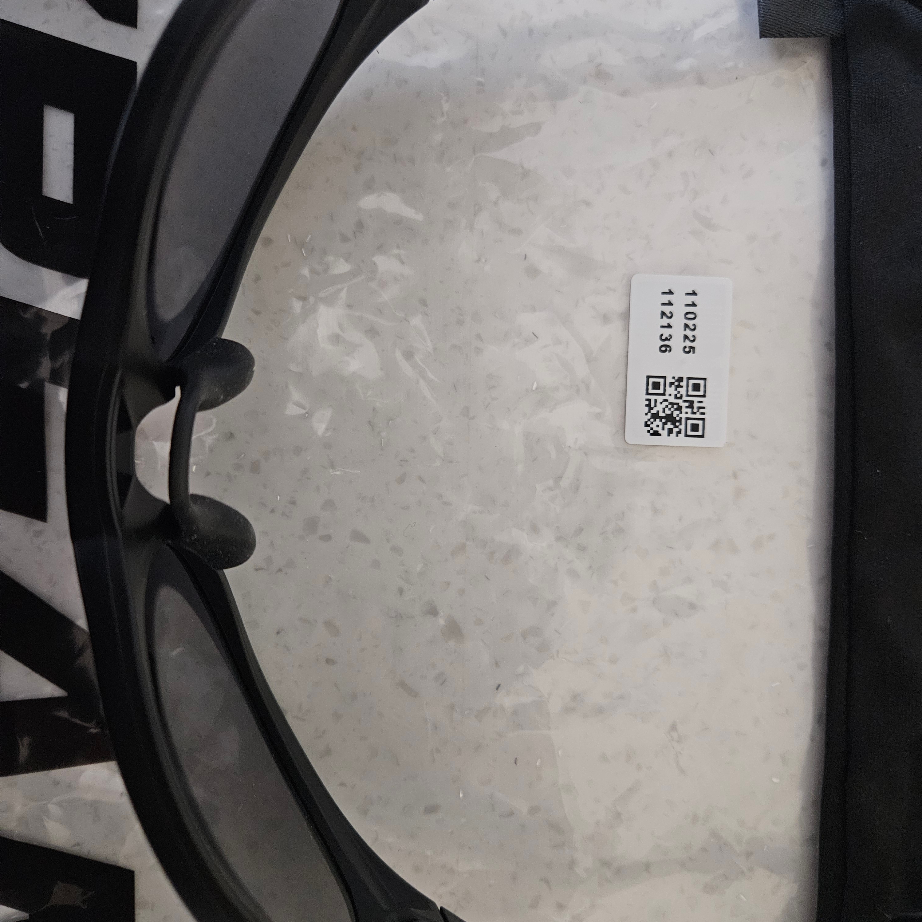 Oakley Eye Jacket Redux Matte Black Frame Prizm Grey Lenses High Bridge Fit 착용 스타일 - 7