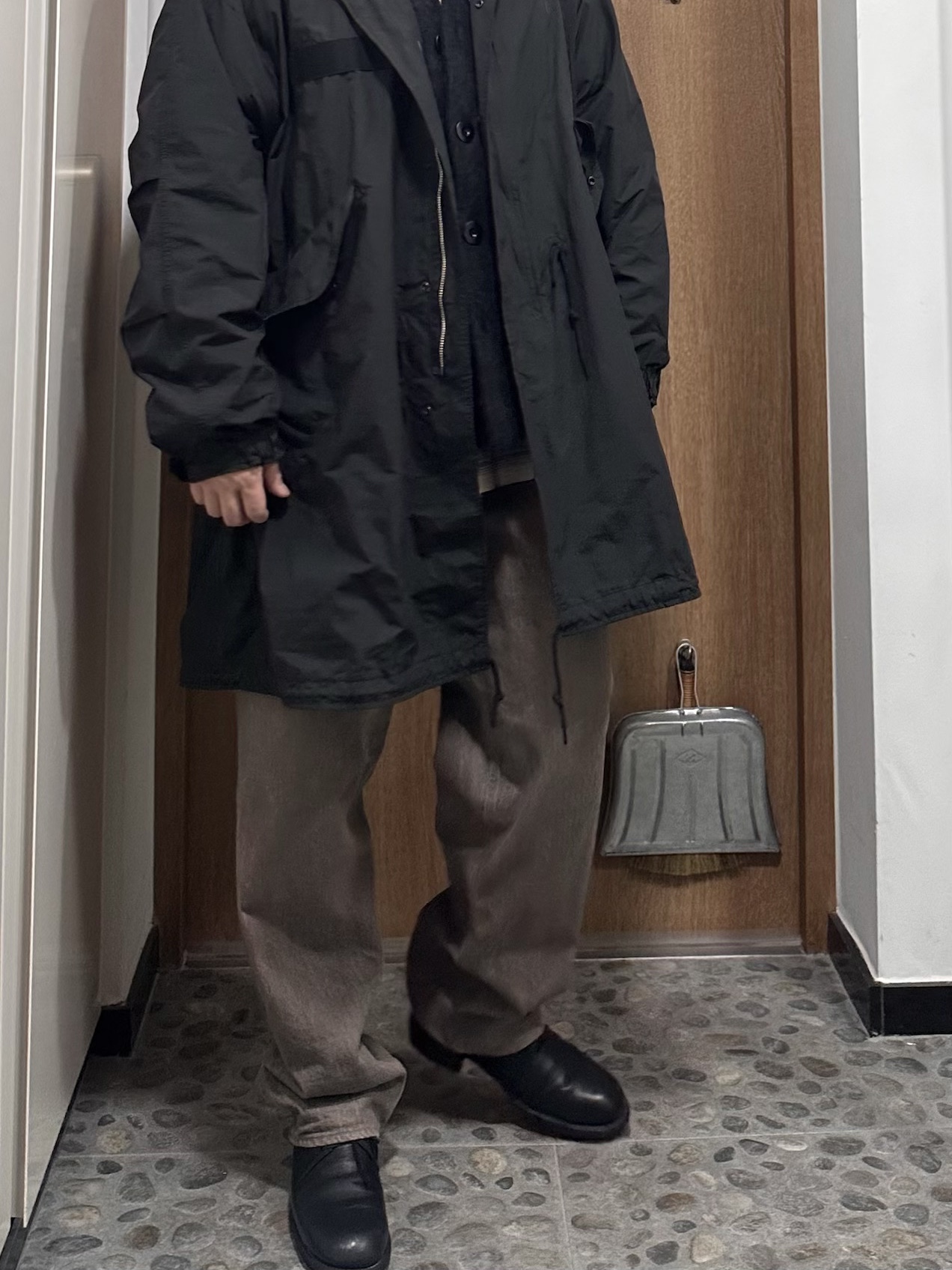 Our Legacy Cardigan Mohair Black, Auralee Hard Twist Denim Wide Pants Mocha Brown - 23AW 착용 스타일 - 2