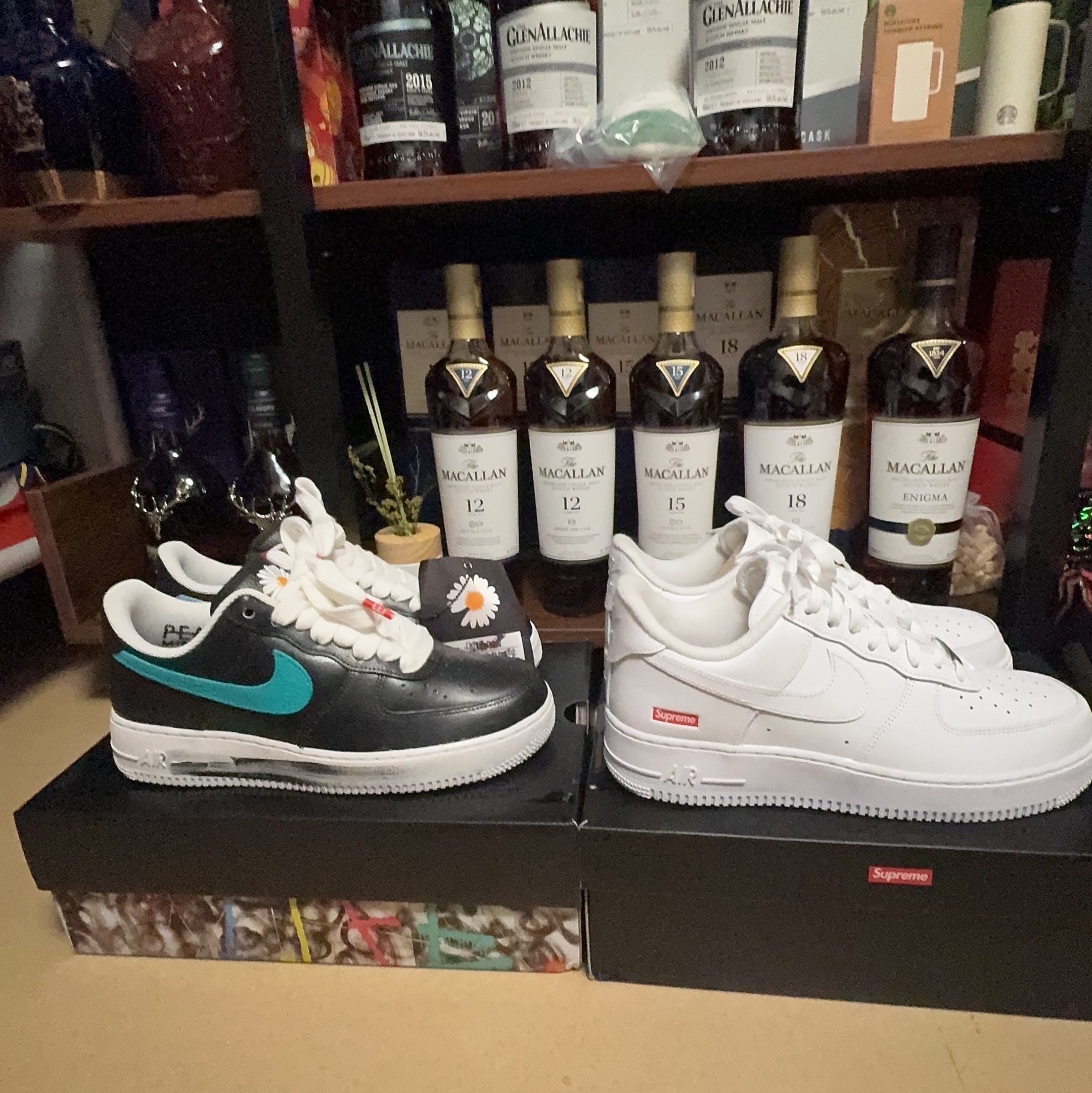Nike x Peaceminusone Air Force 1 Low Para-Noise 3.0 Black and Multicolor, Nike x Supreme Air Force 1 Low White 착용 스타일
