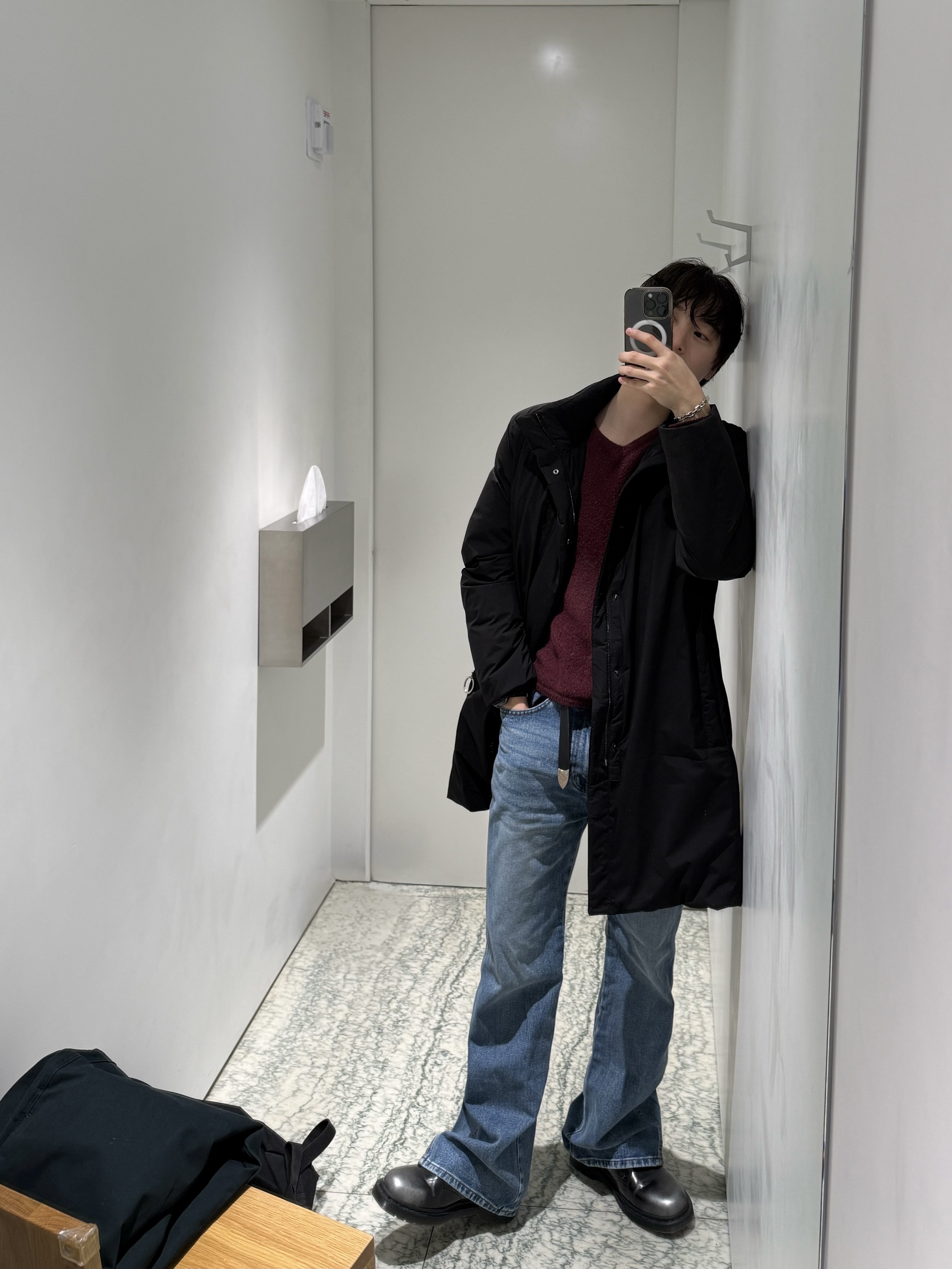 Dr. Martens 1461 Silver Arcadia Multi, Haleine x Helet Shaggy Cropped V-Neck Knit Burgundy (WT402) 착용 스타일 - 1