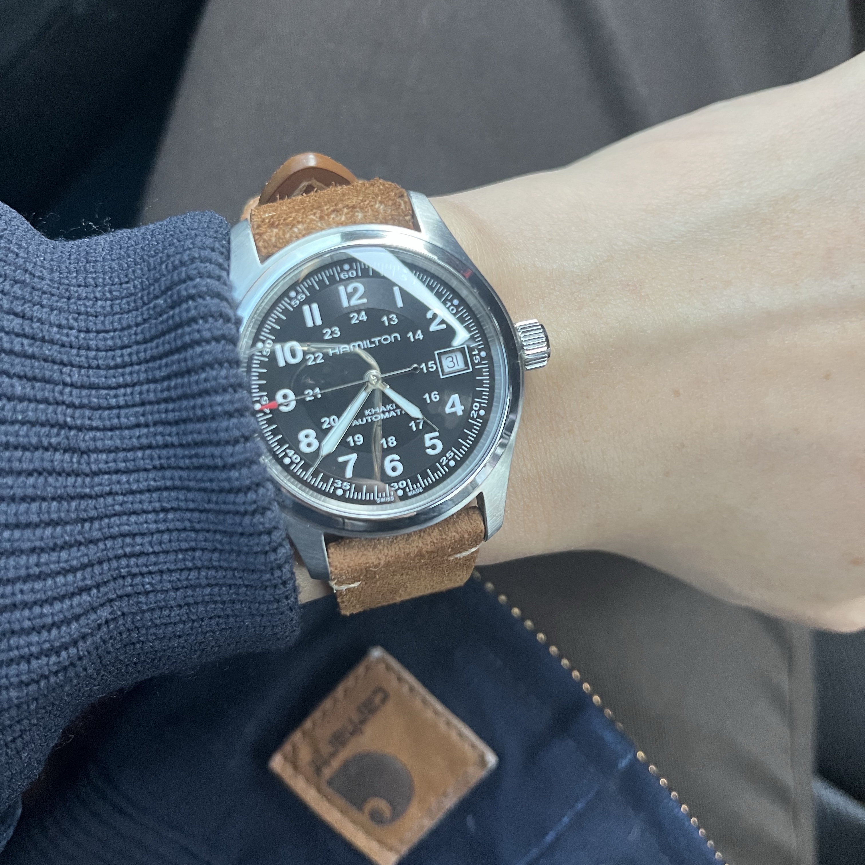 Hamilton Khaki Field Auto 38mm Stainless Steel Black 착용 스타일