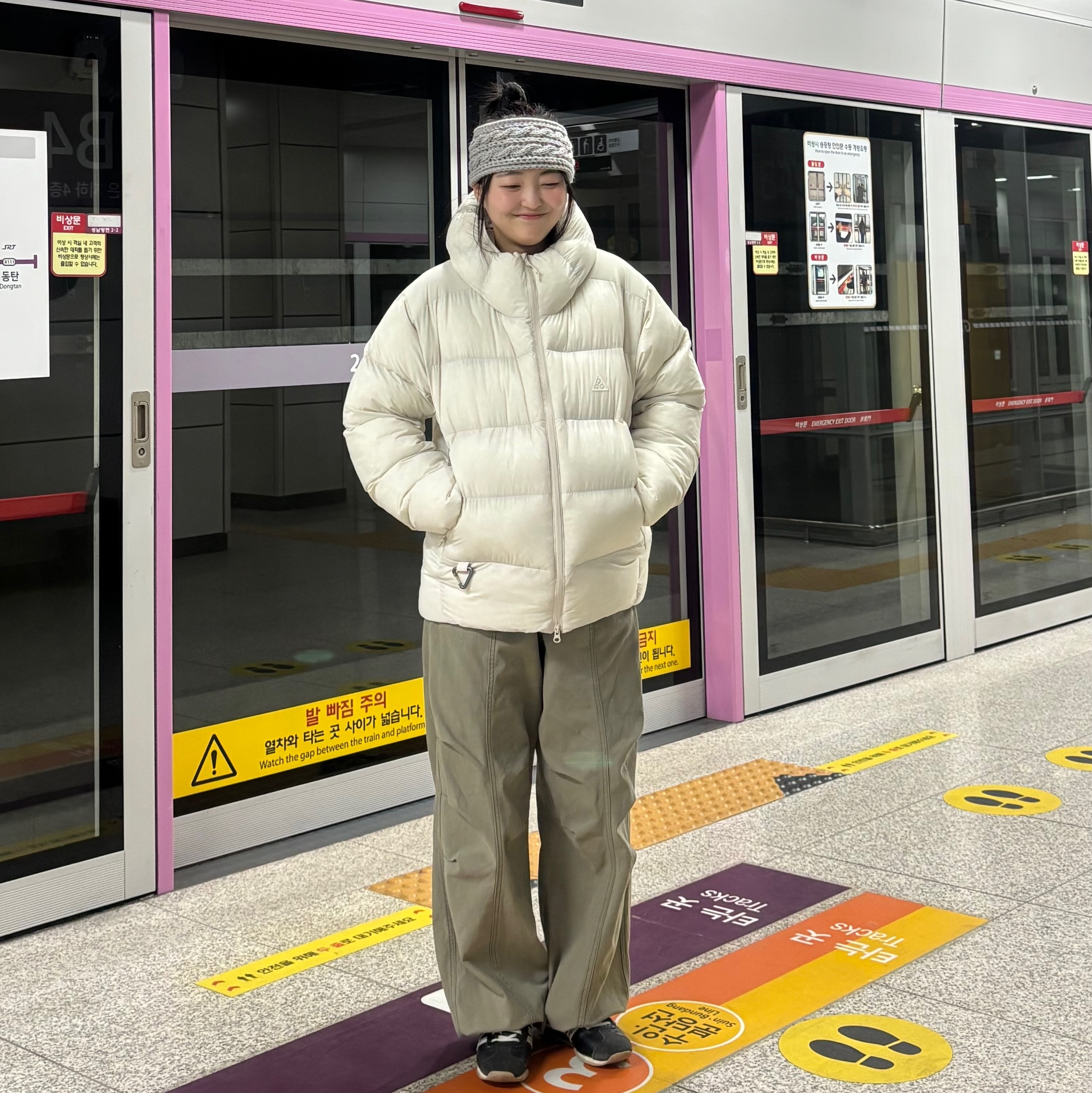 Nike ACG Therma-Fit ADV Lunar Lake Loose Hooded Jacket Light Orewood Brown - Asia 착용 스타일
