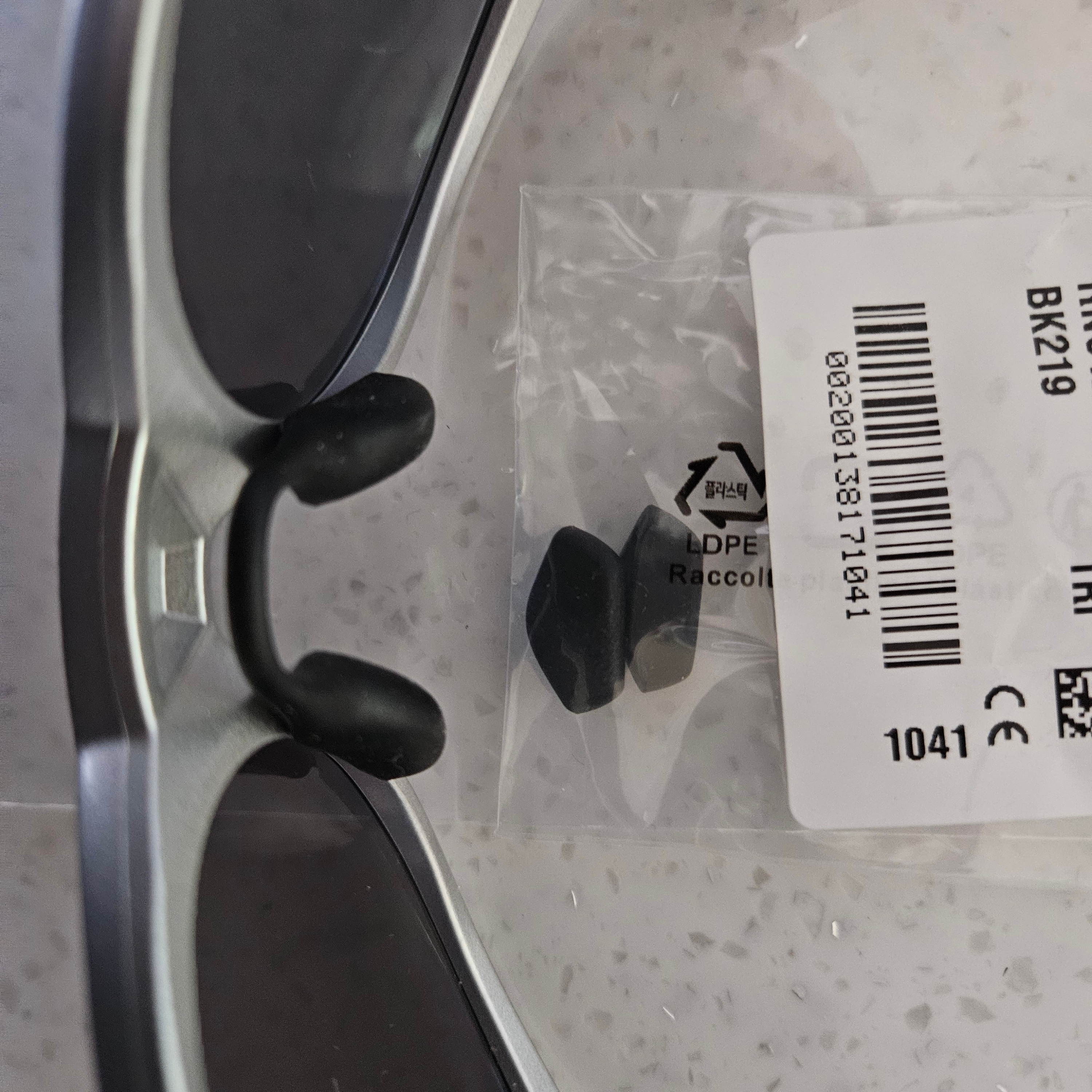 Oakley Eye Jacket Redux Silver Frame Prizm Black Polarized Lenses High Bridge Fit 착용 스타일 - 9