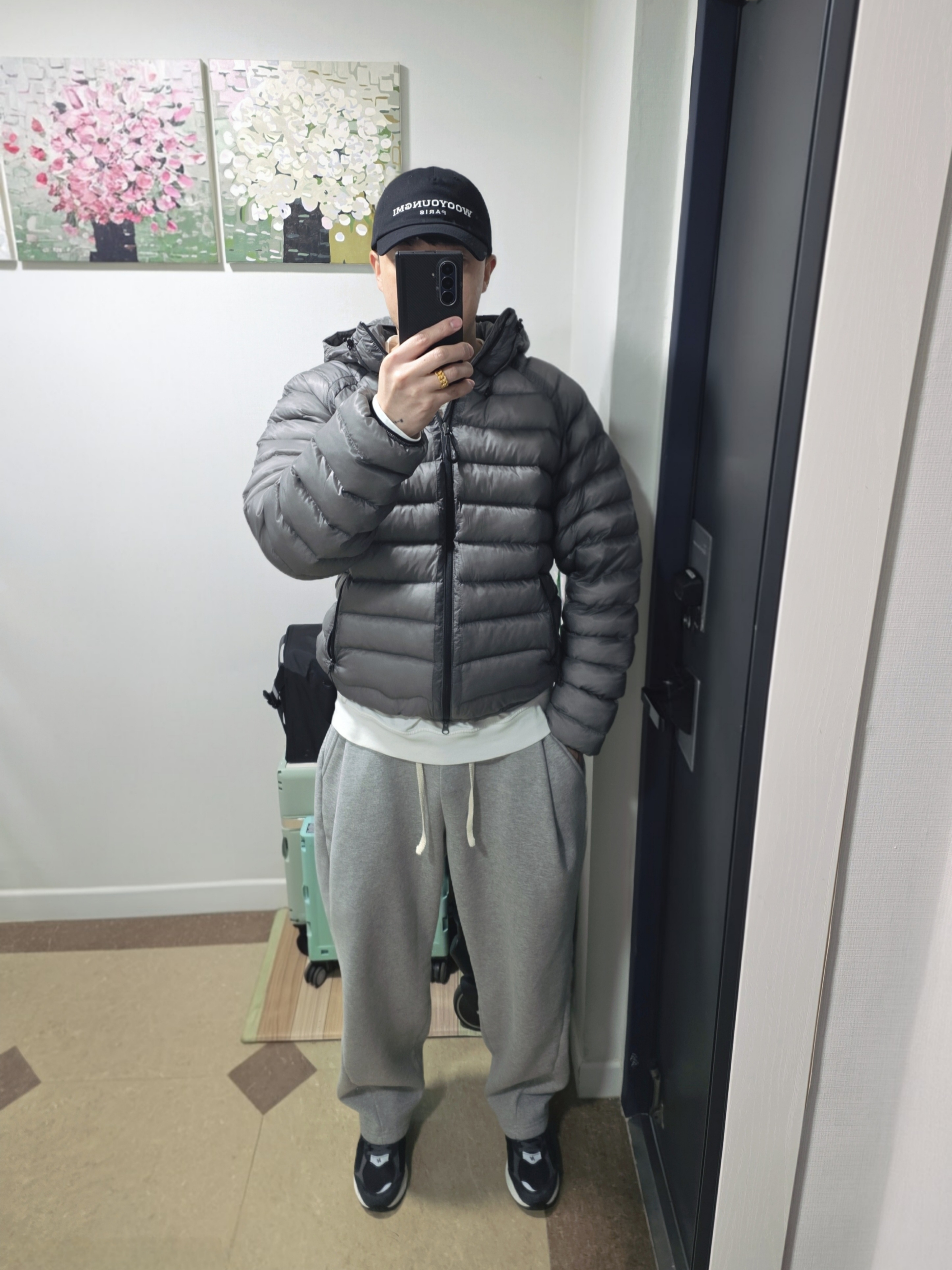 Wooyoungmi Embroidered Ball Cap Black, Suare women light seashell padded jumper gray 착용 스타일