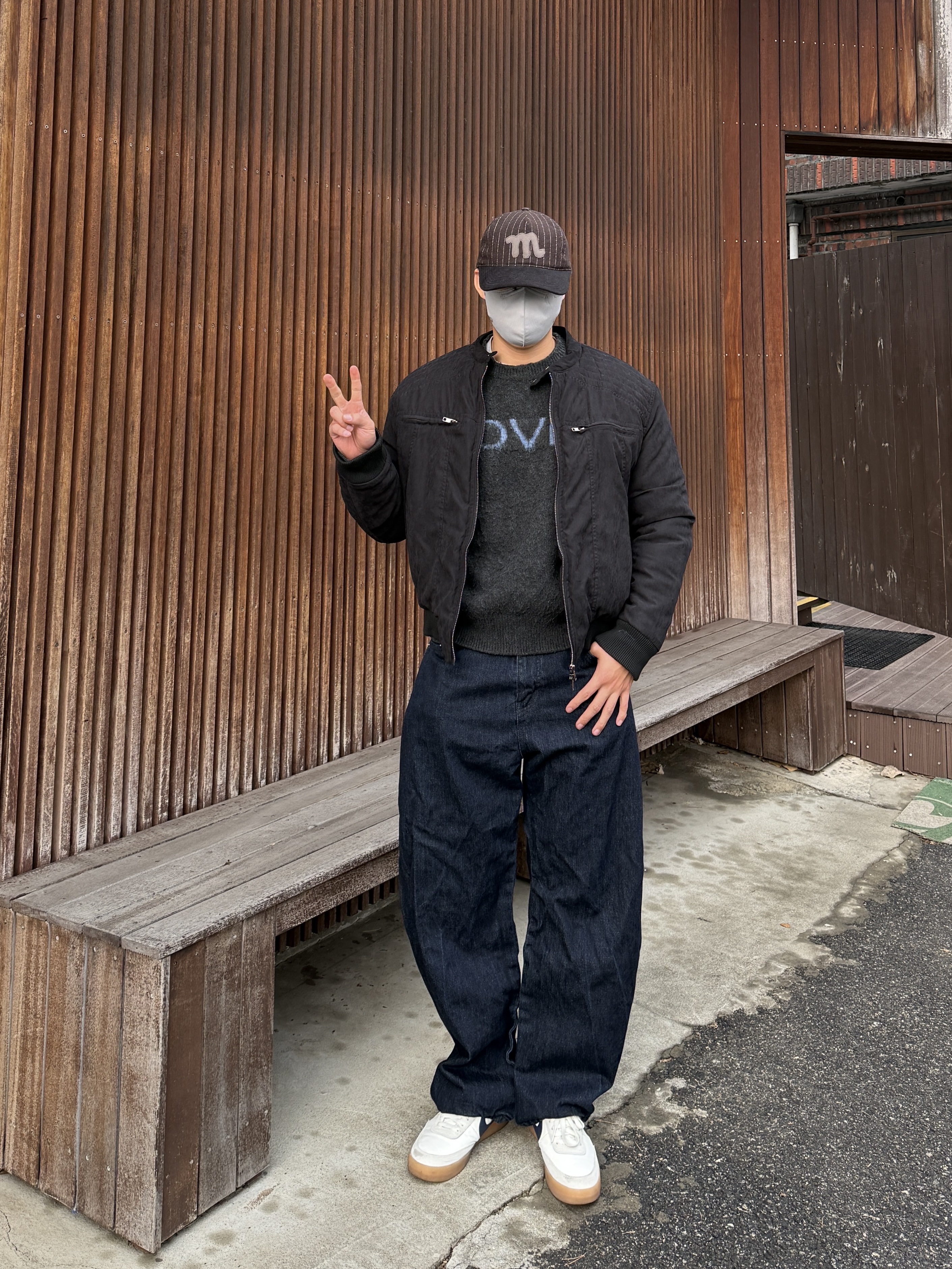The Coldest Moment Mush Cap Navy, Nike x J.Crew Killshot 2 Sail Midnight Navy 착용 스타일 - 1