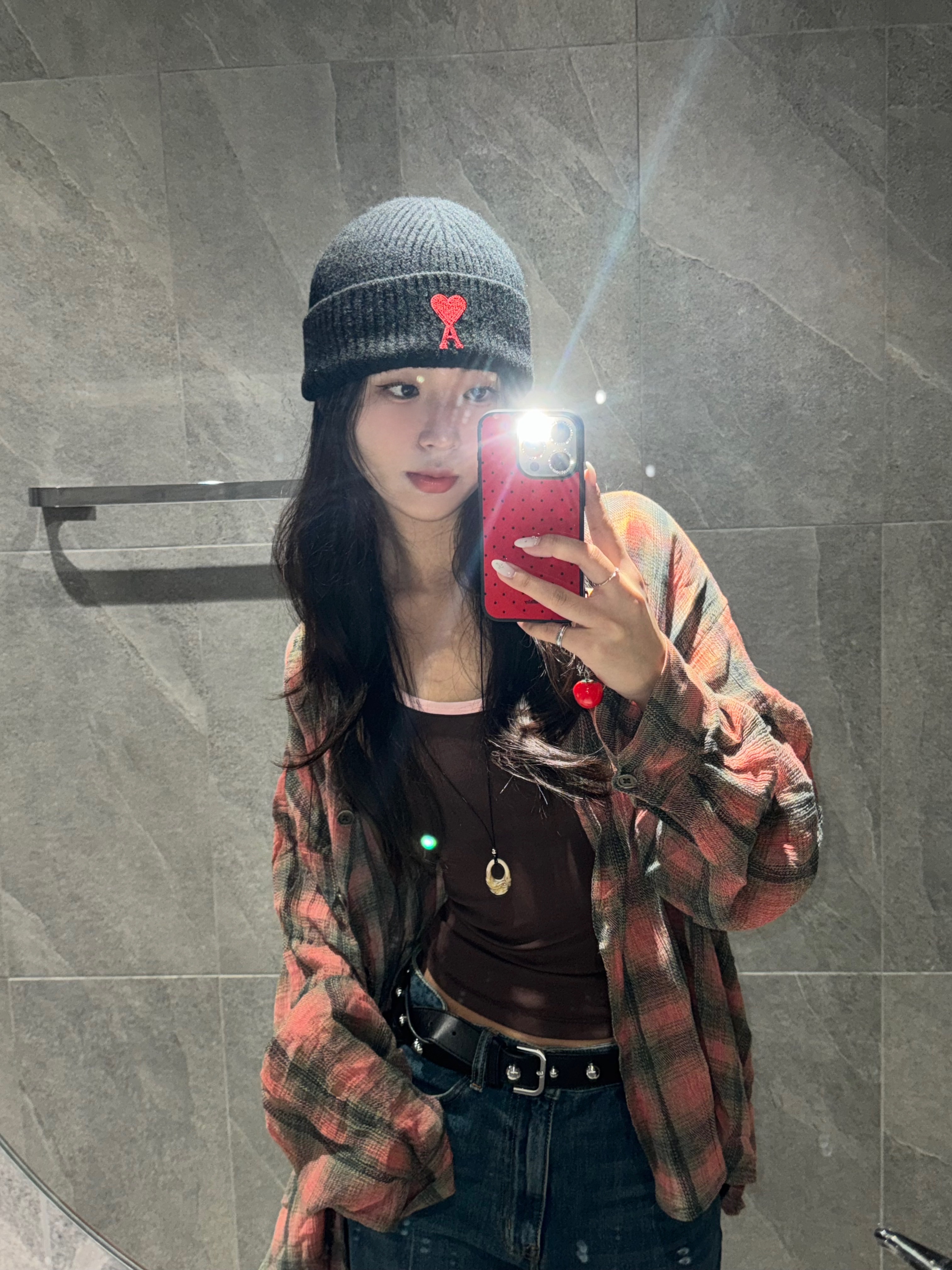 AMI de Coeur Beanie Black, Our Legacy Borrowed Shirt Big Lumbercheck Print 착용 스타일 - 2