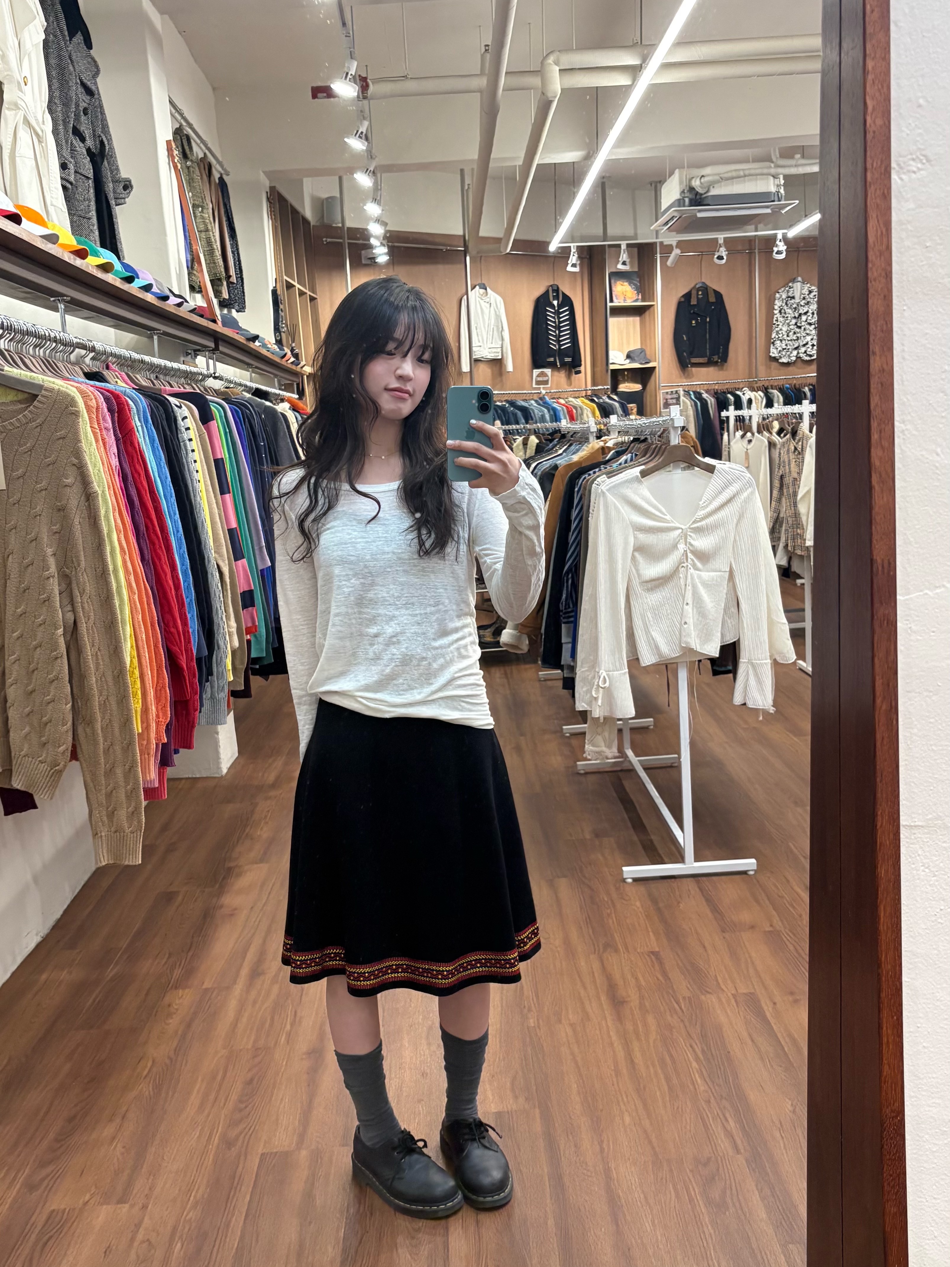 Dr. Martens 1461 Smooth Black 착용 스타일 - 4