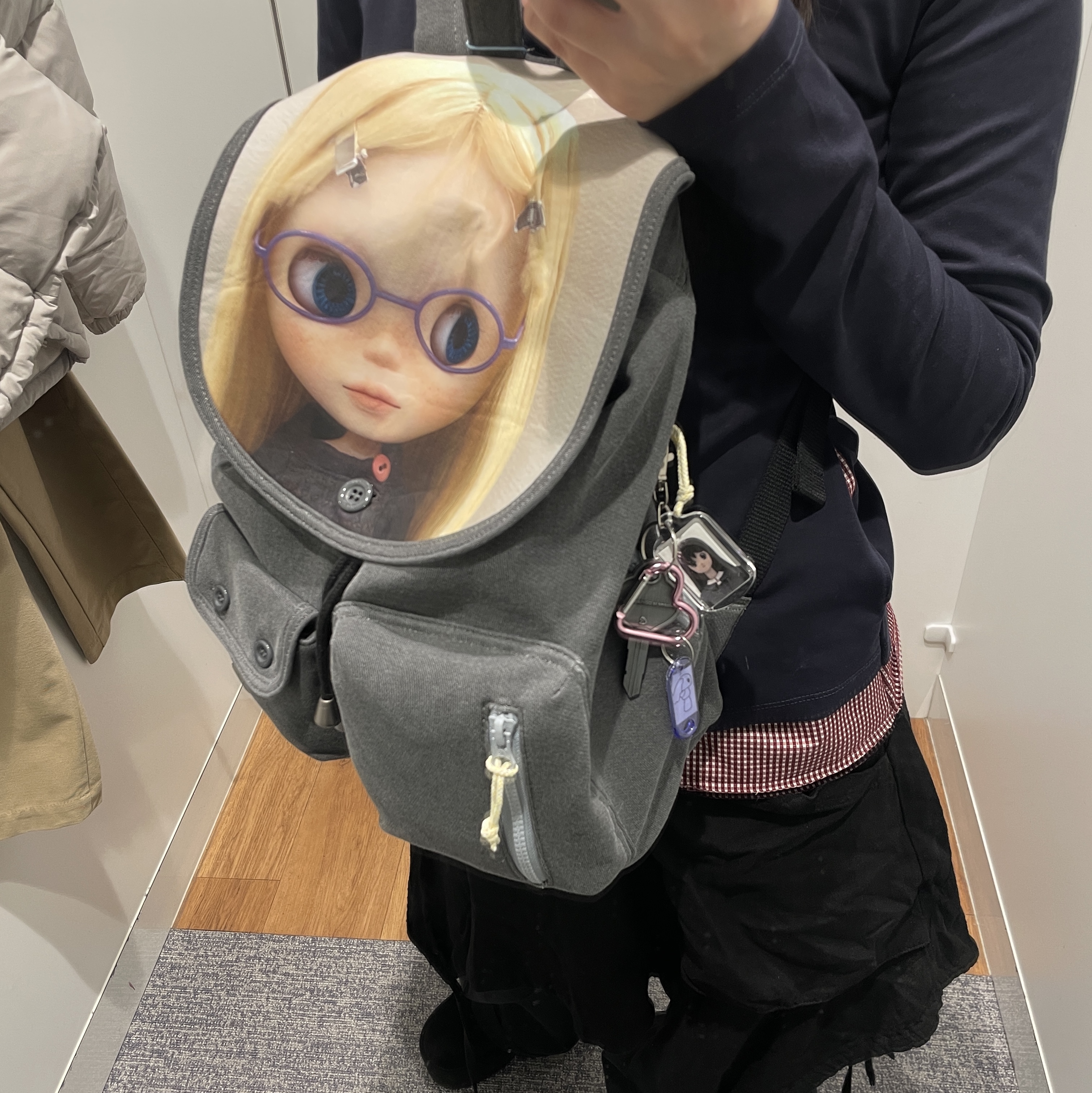 COYSEIO X BLYTHE Pigment-Dyed Backpack Charcoal 착용 스타일