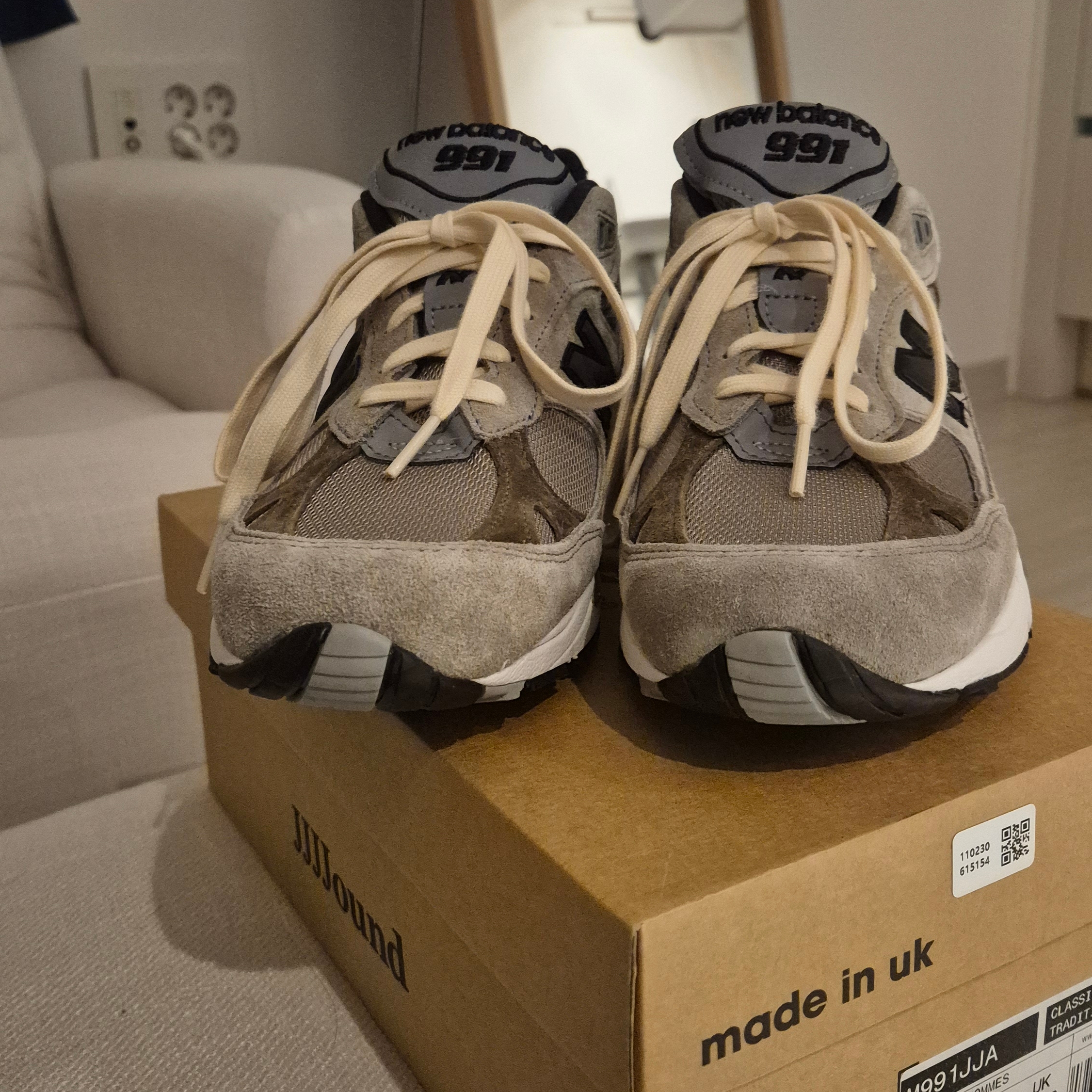 New Balance x JJJJound 991 Made in UK Grey 착용 스타일