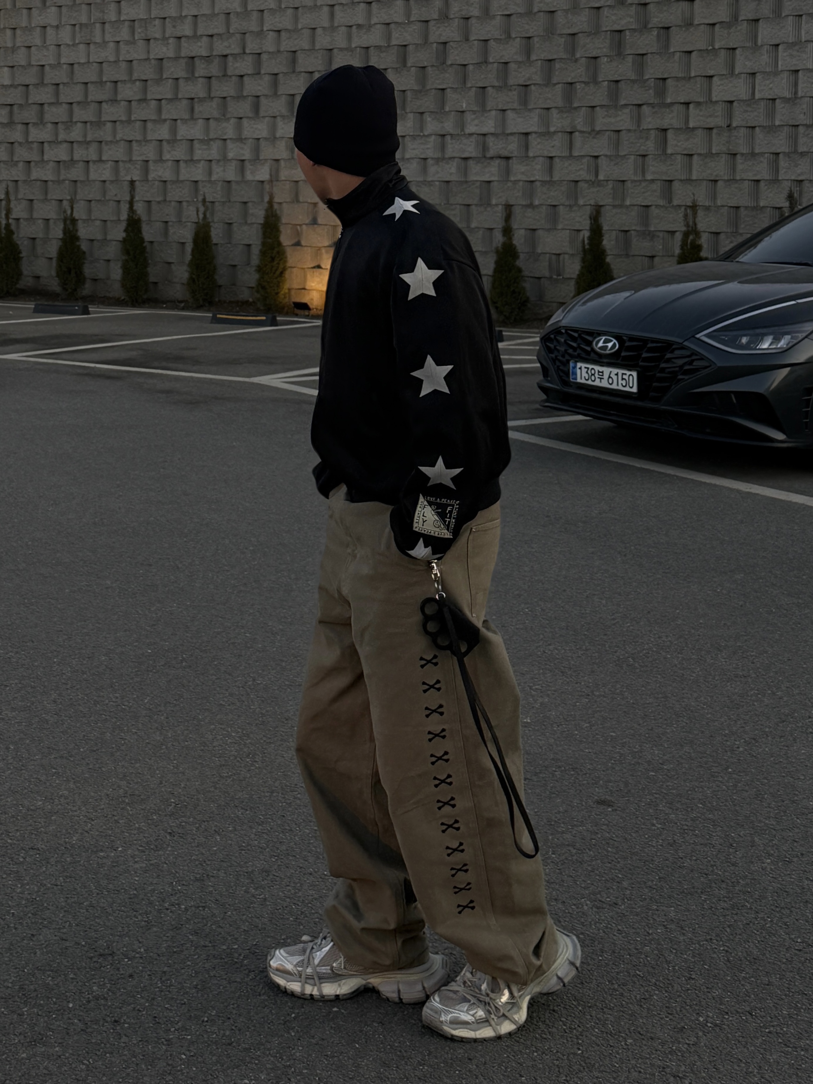 Kapital Smooth Jersey Stuntman & Woman Track Jacket Black, Aoiro The Death Of Chrome Work Pants Washed Olive 착용 스타일