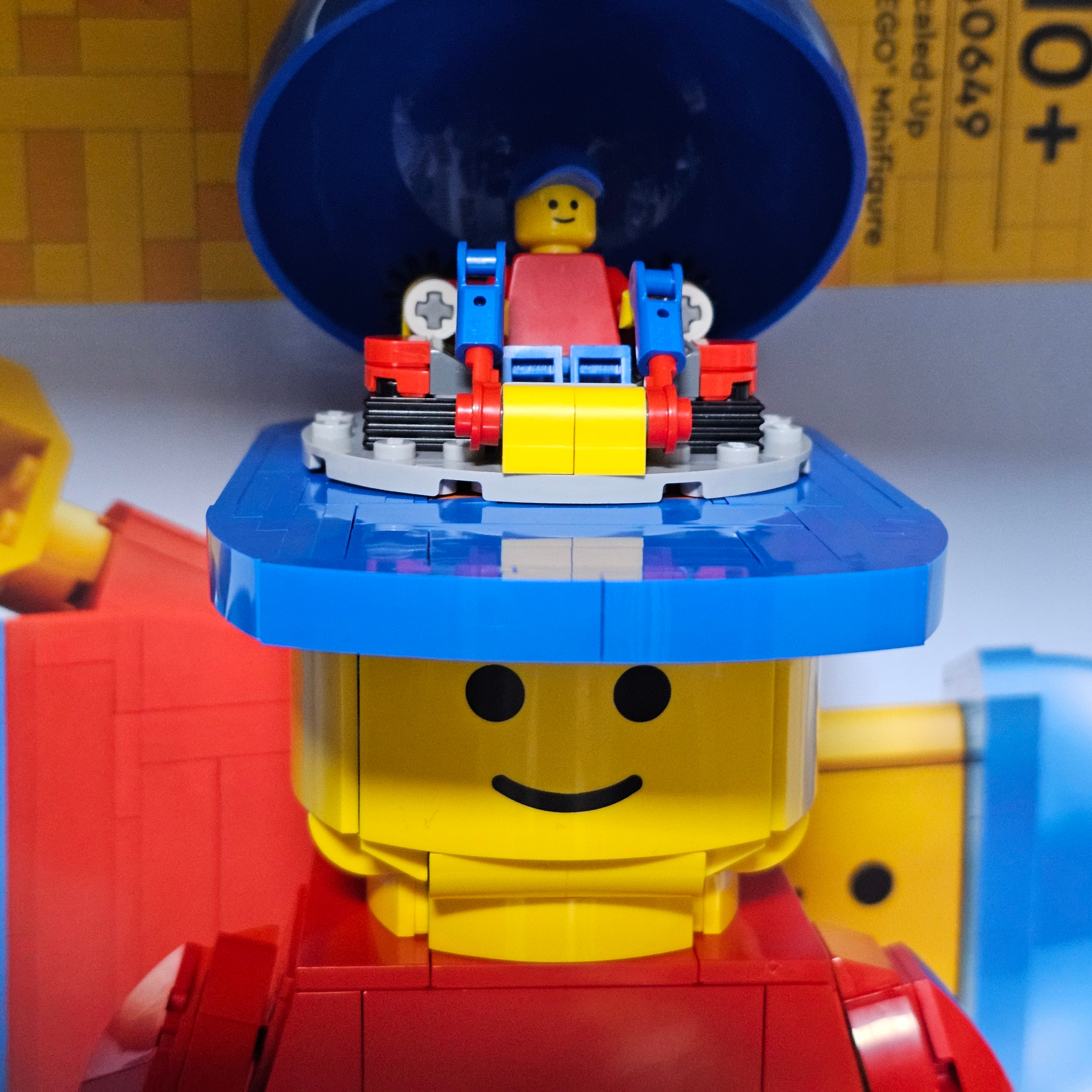 Lego Up-Scaled Lego Minifigure 착용 스타일 - 3