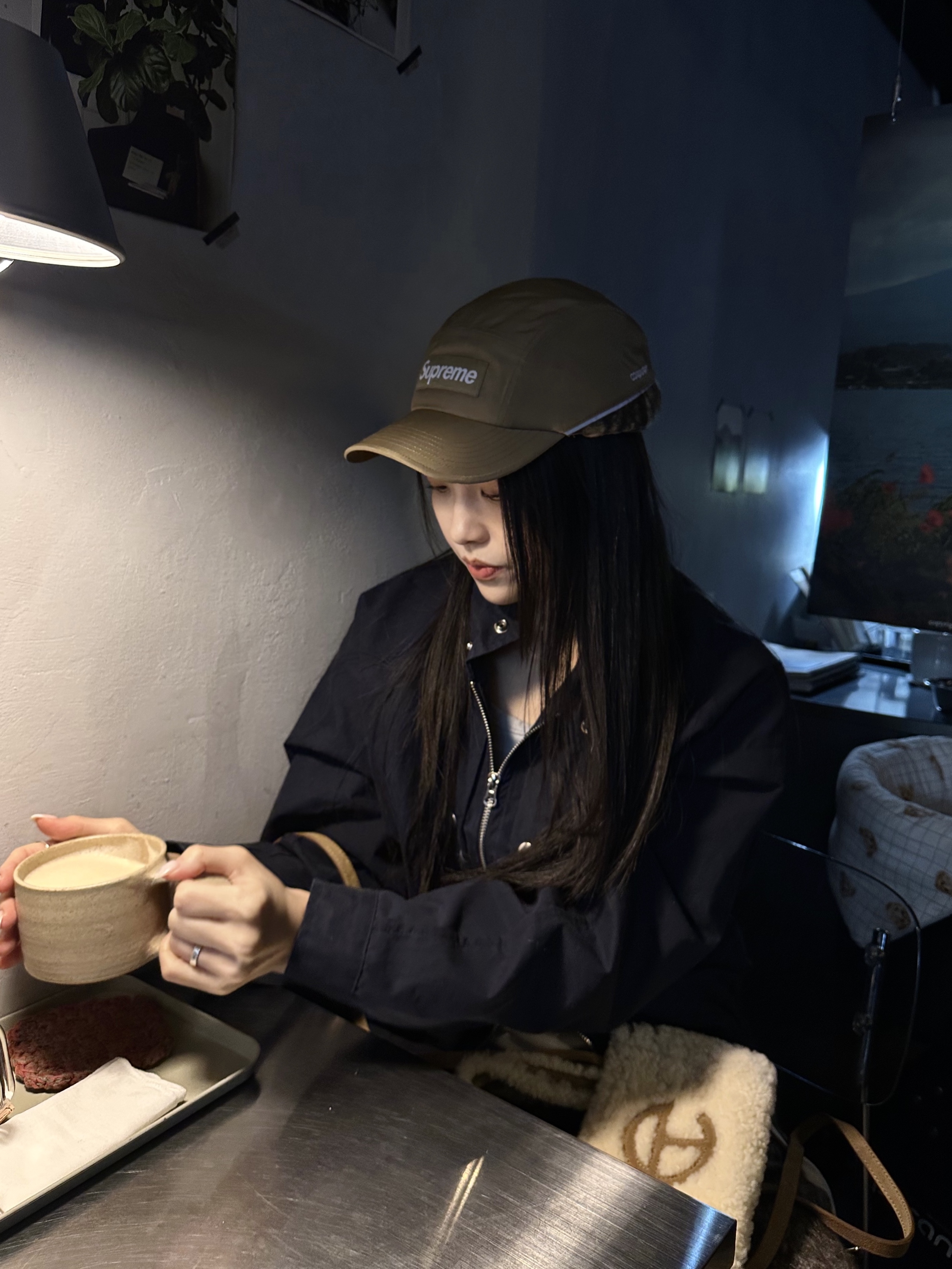 Supreme Polartec Lined Packable Earflap Camp Cap Khaki - 25FW, (W) The North Face Sherpa Nuptse Jacket Black 착용 스타일 - 3