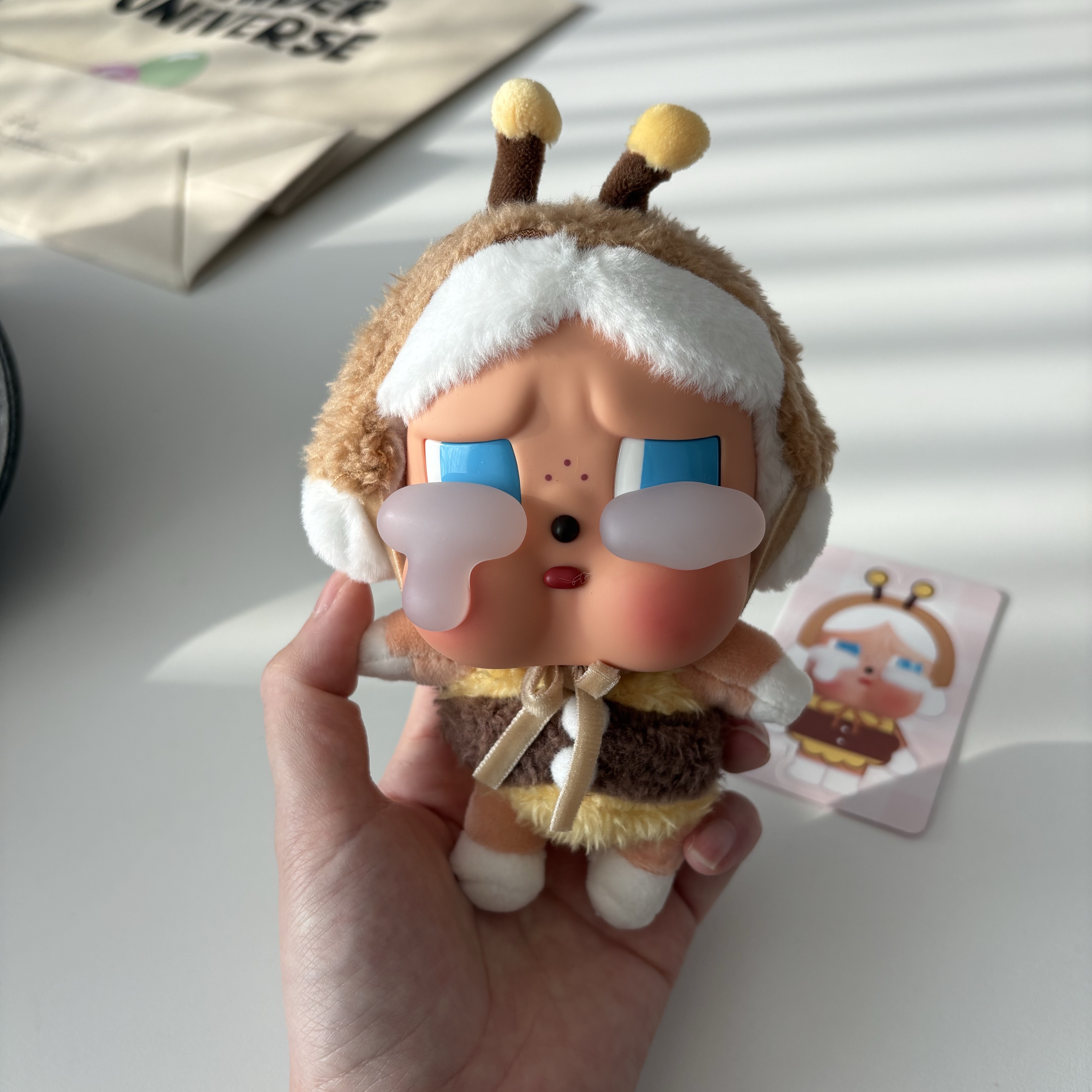 Pop Mart Crybaby Crying Again Series Plush Keyring Sealed Case (1 Blind Box), Longchamp Le Pliage Original Handle Pouch Paper 착용 스타일 - 2