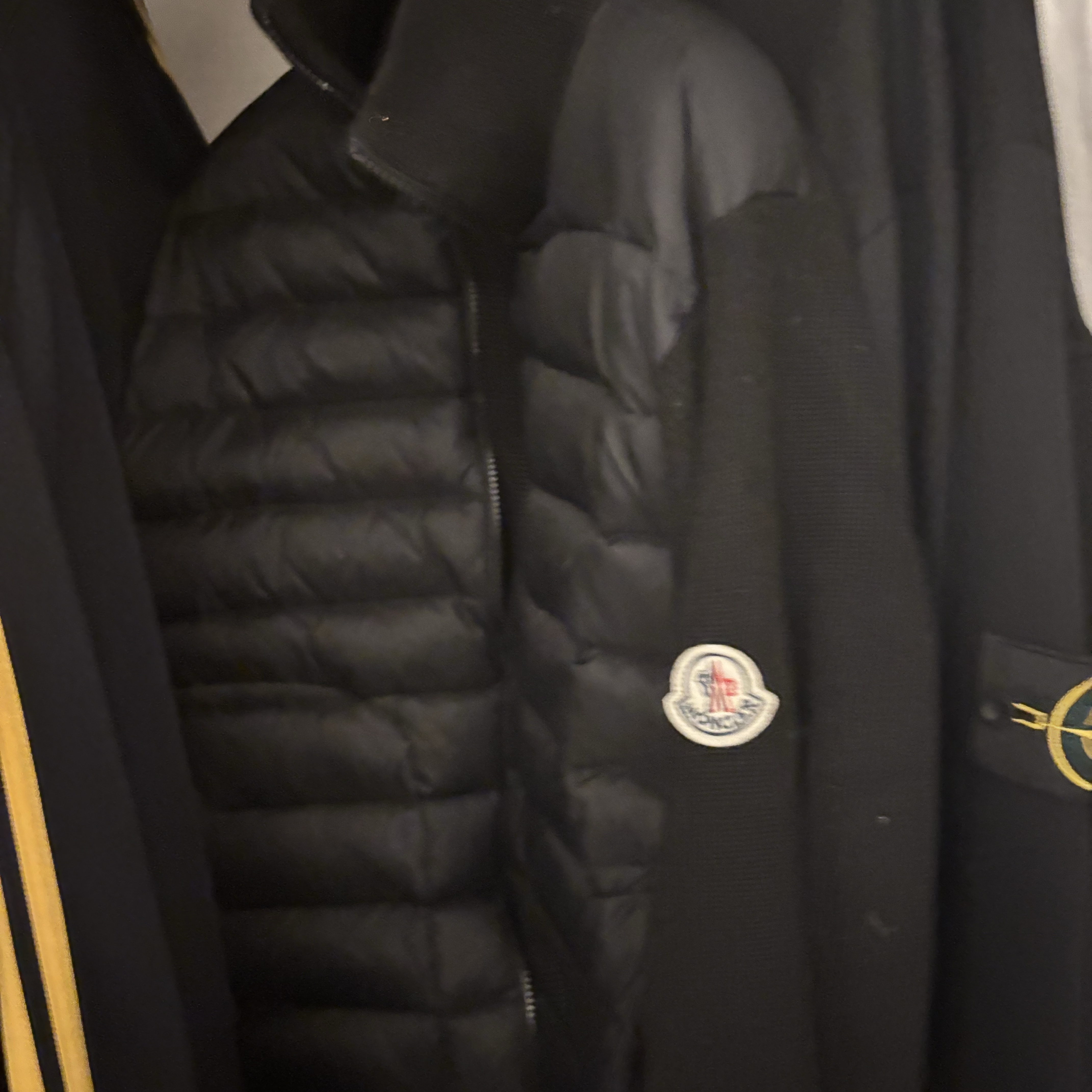 Moncler Padded Wool Cardigan Black - 24FW 착용 스타일 - 3