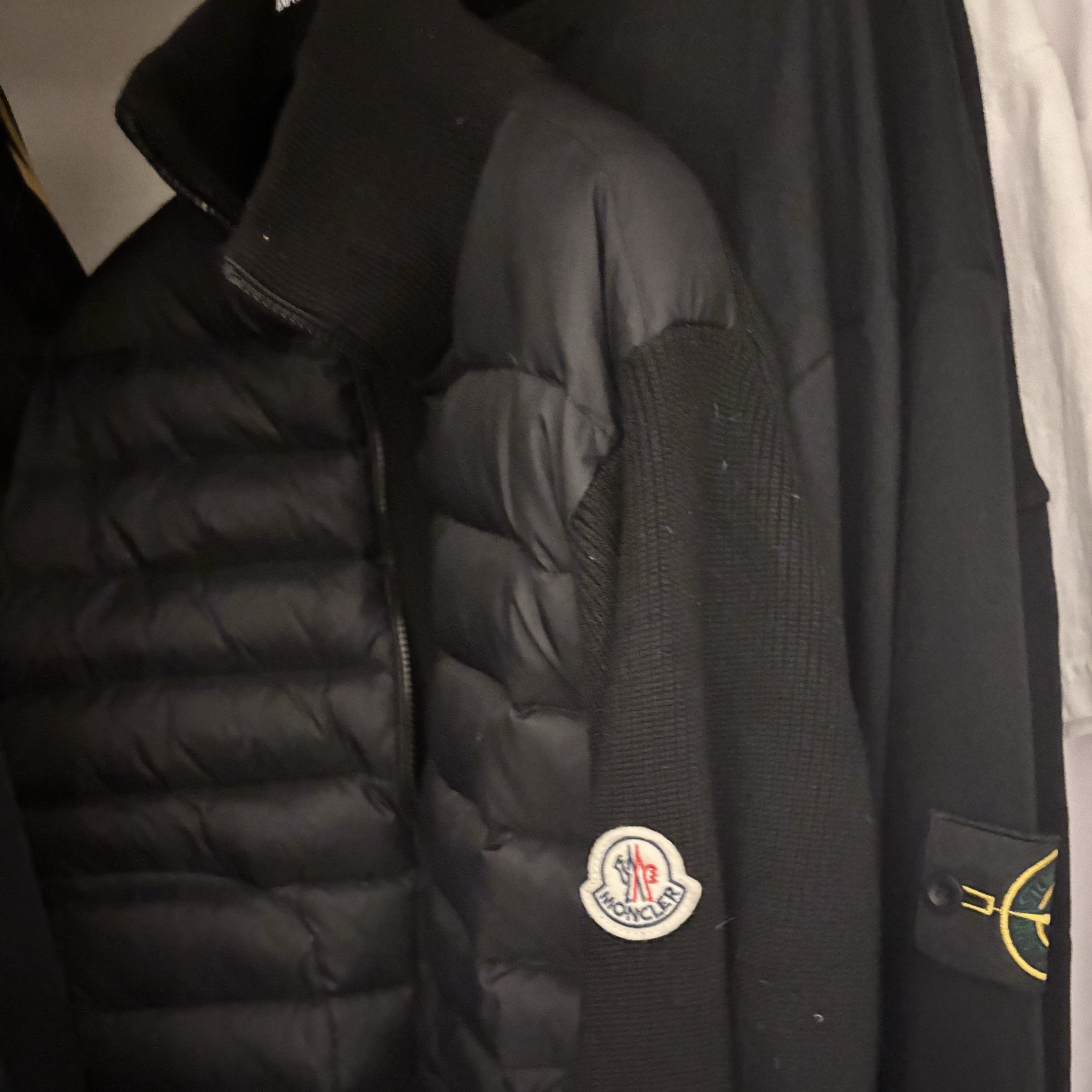 Moncler Padded Wool Cardigan Black - 24FW 착용 스타일 - 4