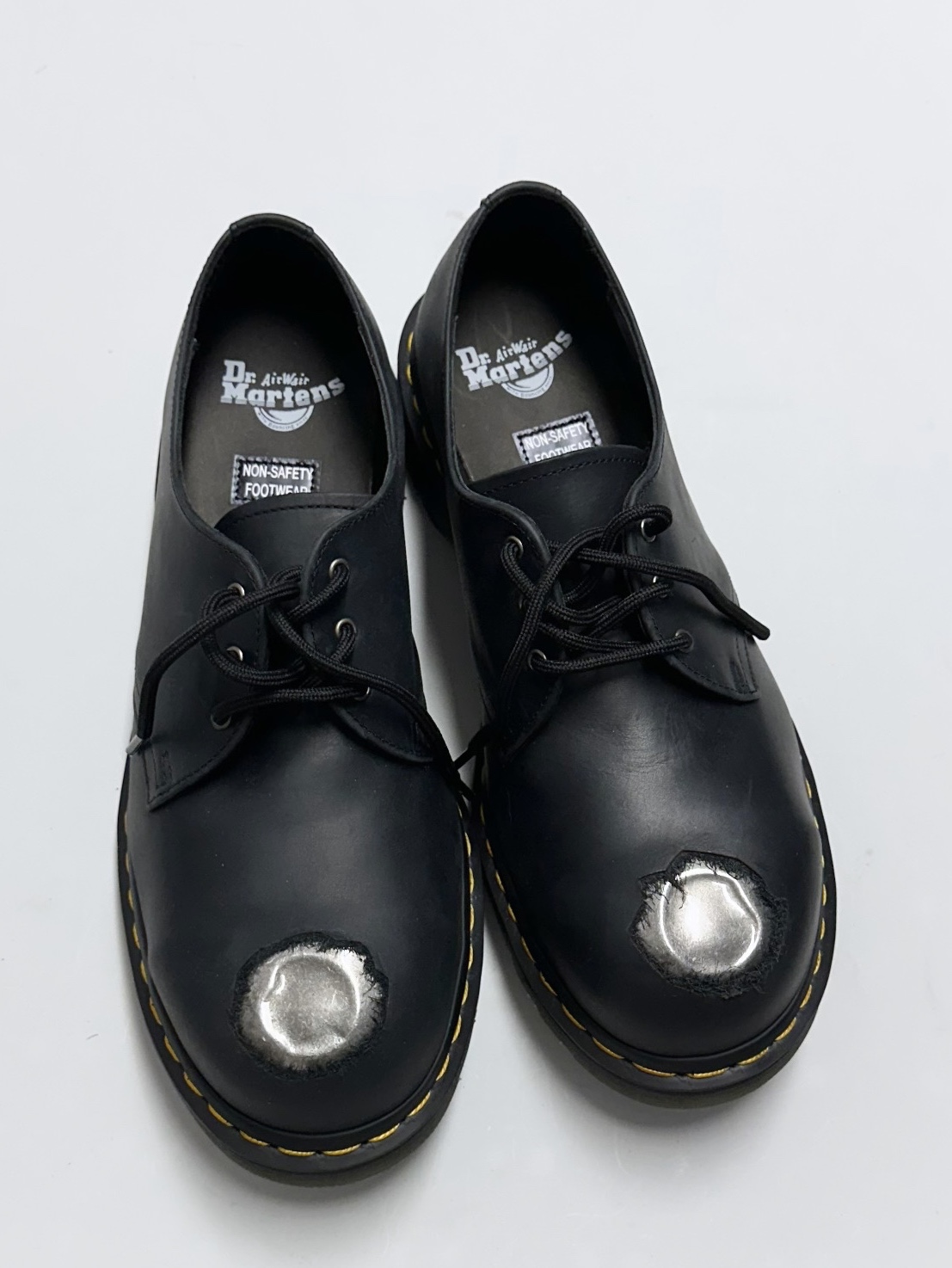 Dr. Martens 1461 MT Black 착용 스타일 - 1