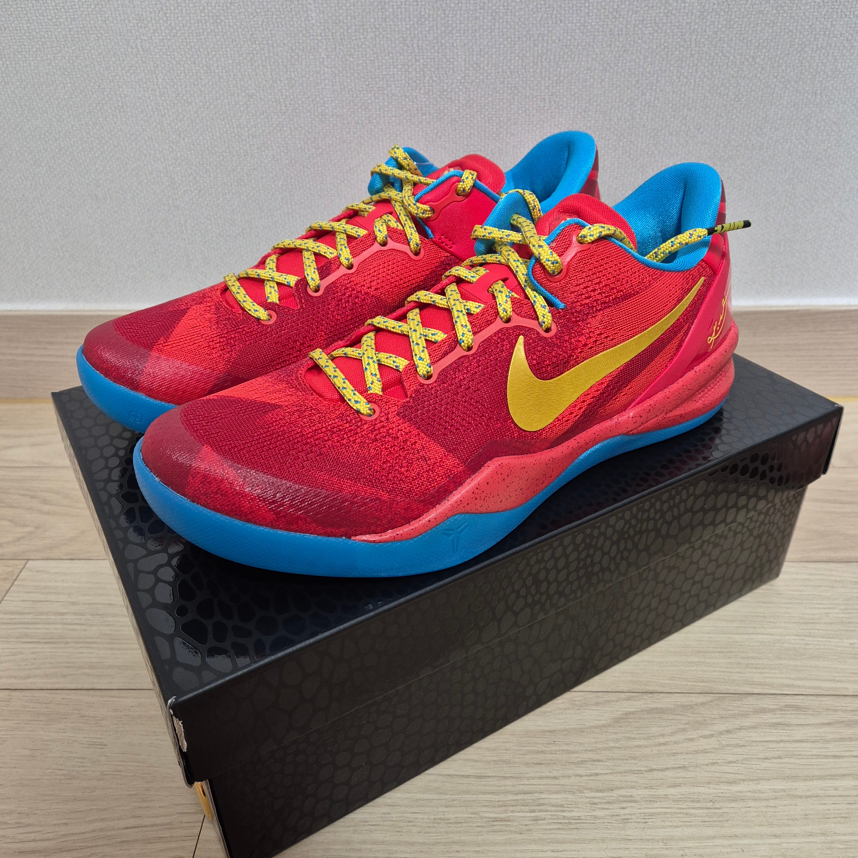 Nike Kobe 8 Protro Year of the Horse Light Crimson and Vivid Blue 착용 스타일 - 2