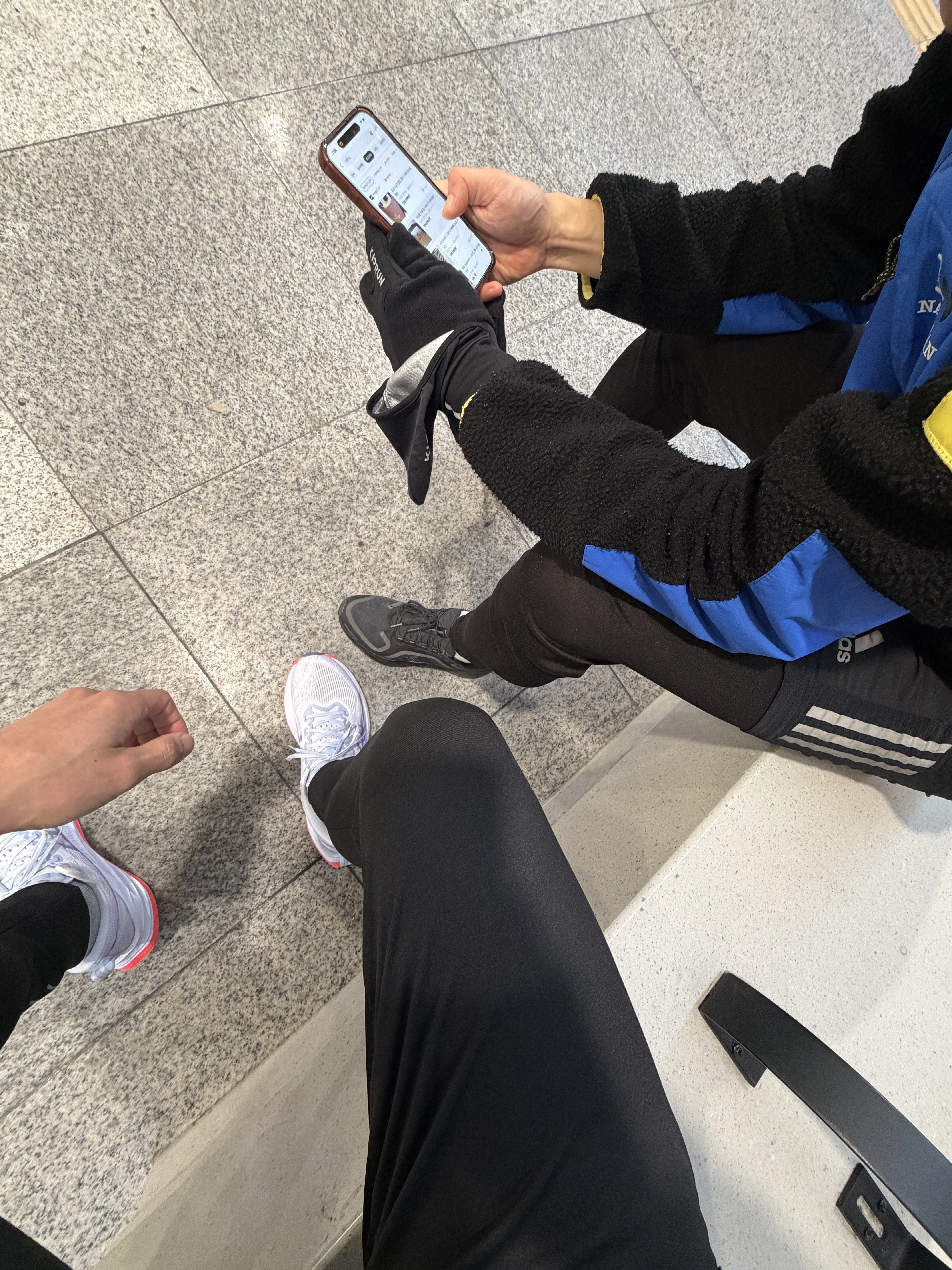 Asics Superblast 2 Blue Fade Edo Purple 착용 스타일