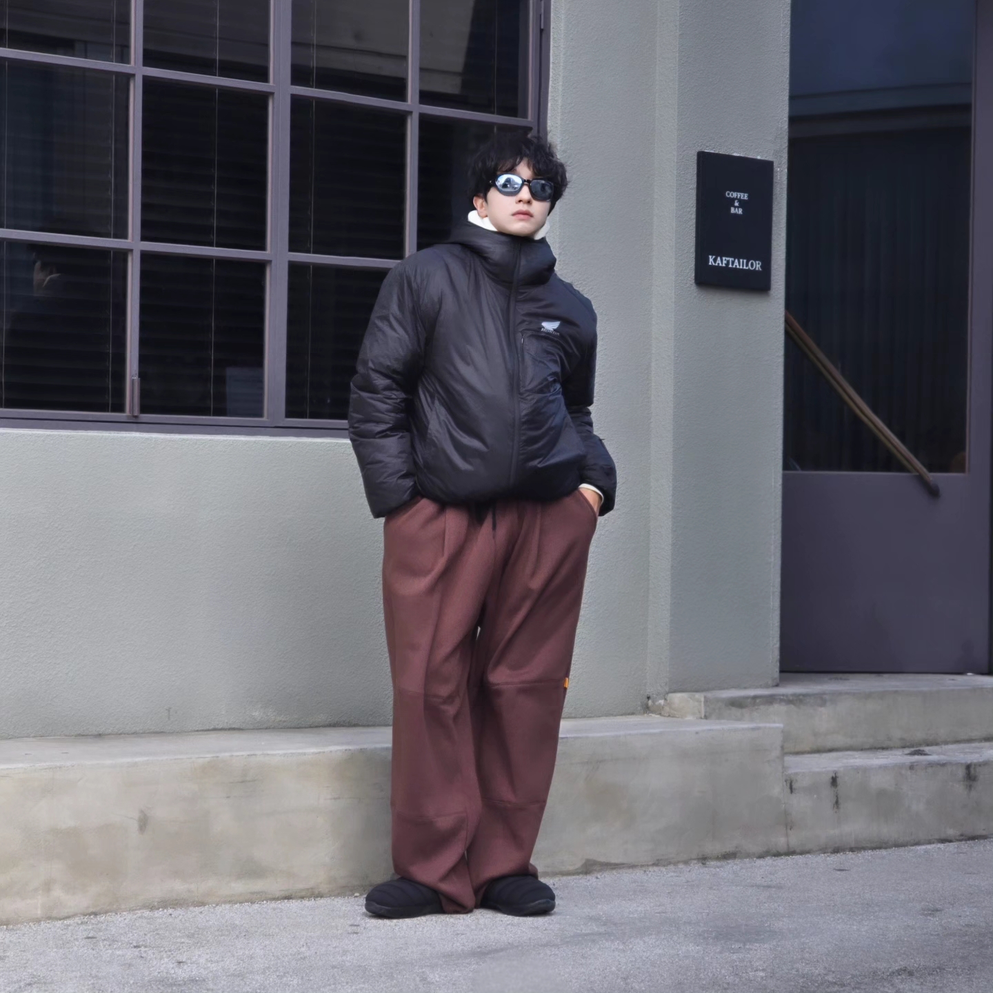 Honda H-Tech Non Quilting Hoodie Jacket Black, Nike Burrow SE Black Anthracite 착용 스타일 - 4