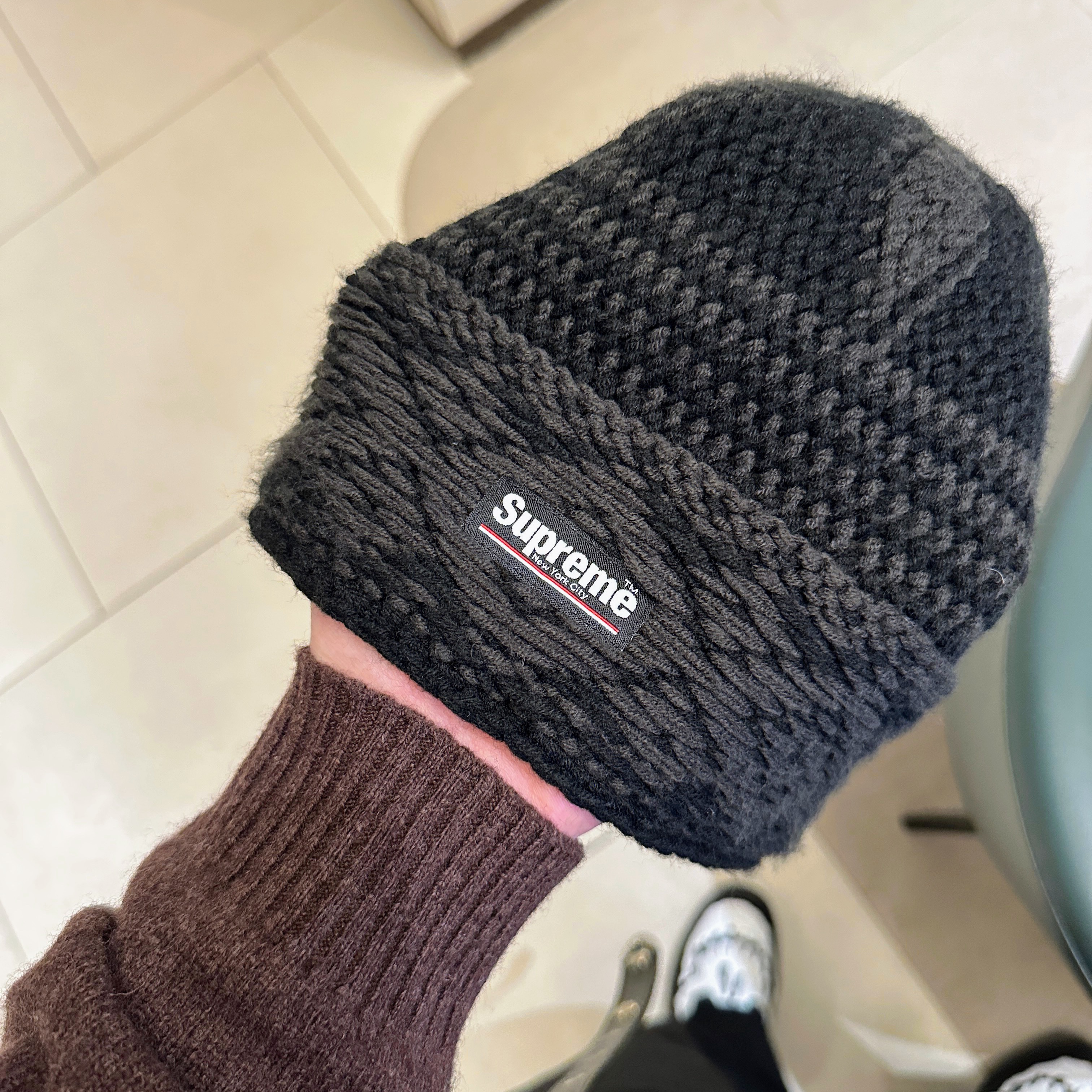 Supreme Diamond Beanie Black - 25FW 착용 스타일