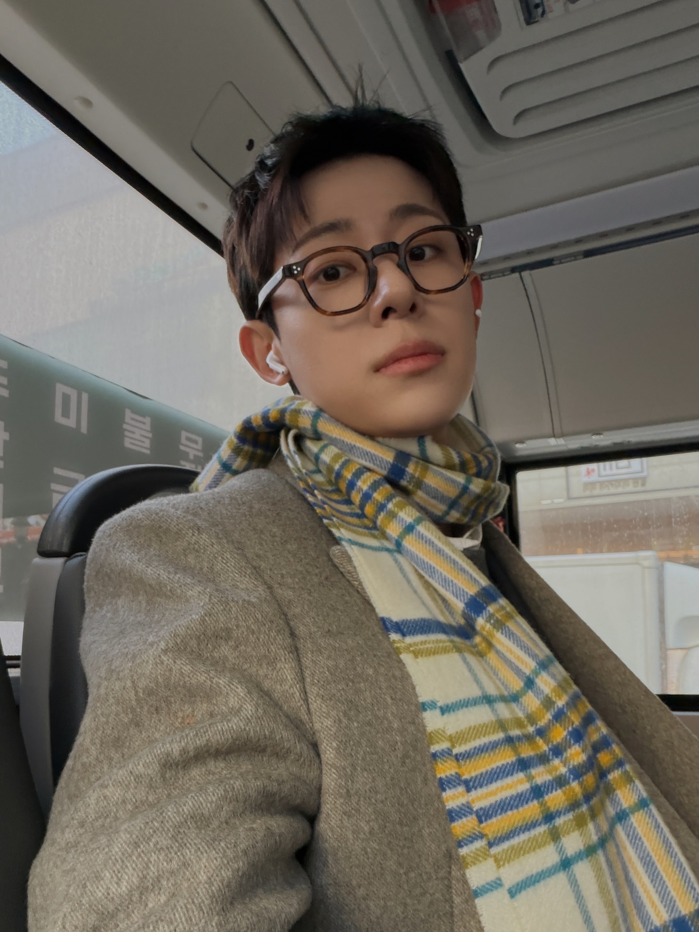 lash Lunettes 01 Havana 착용 스타일