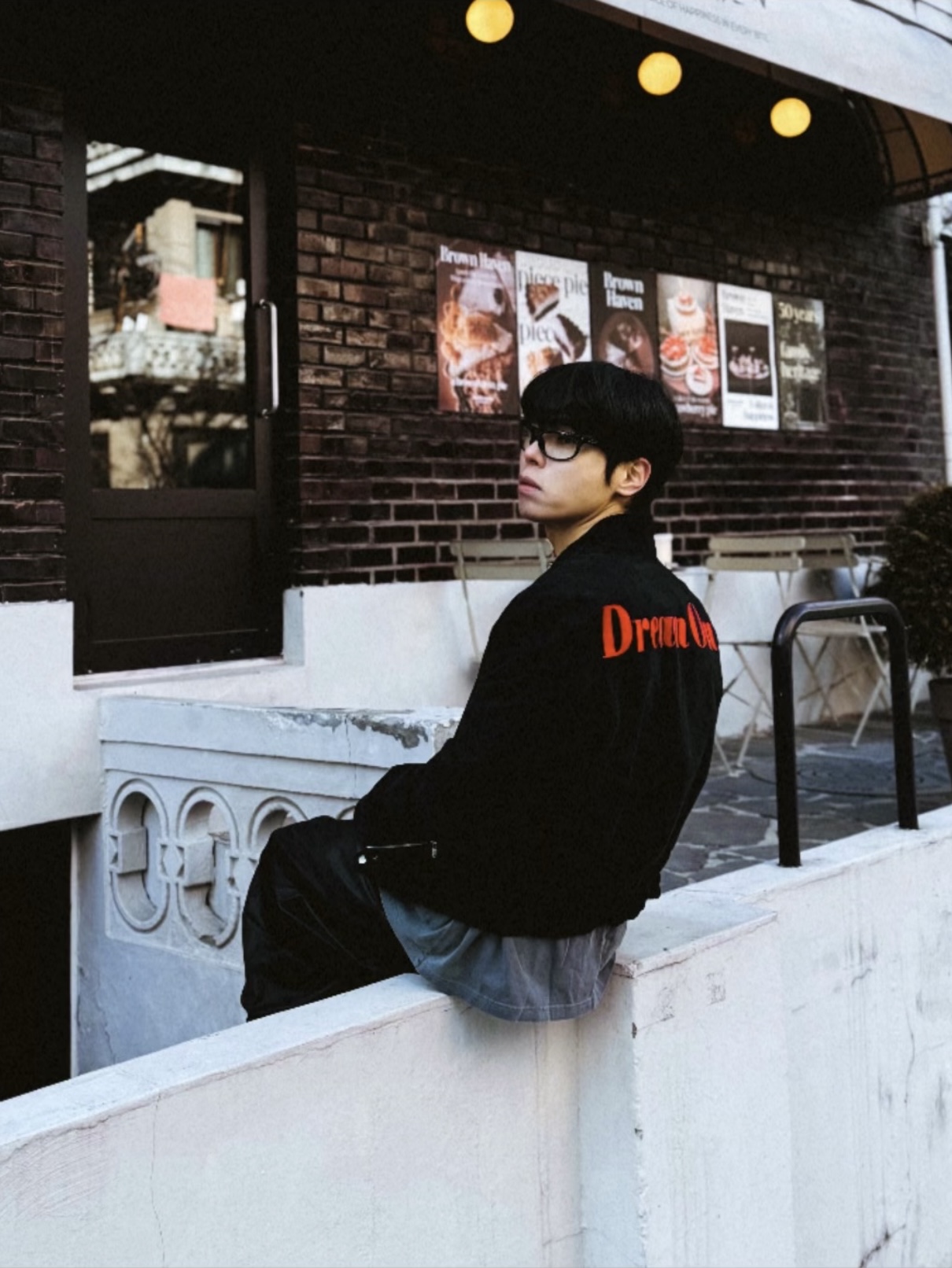 farfromwhat far layered work pants_black, Ray-Ban Balorama Shiny Black Frame Grey Blue Light Filter Lense 착용 스타일 - 4