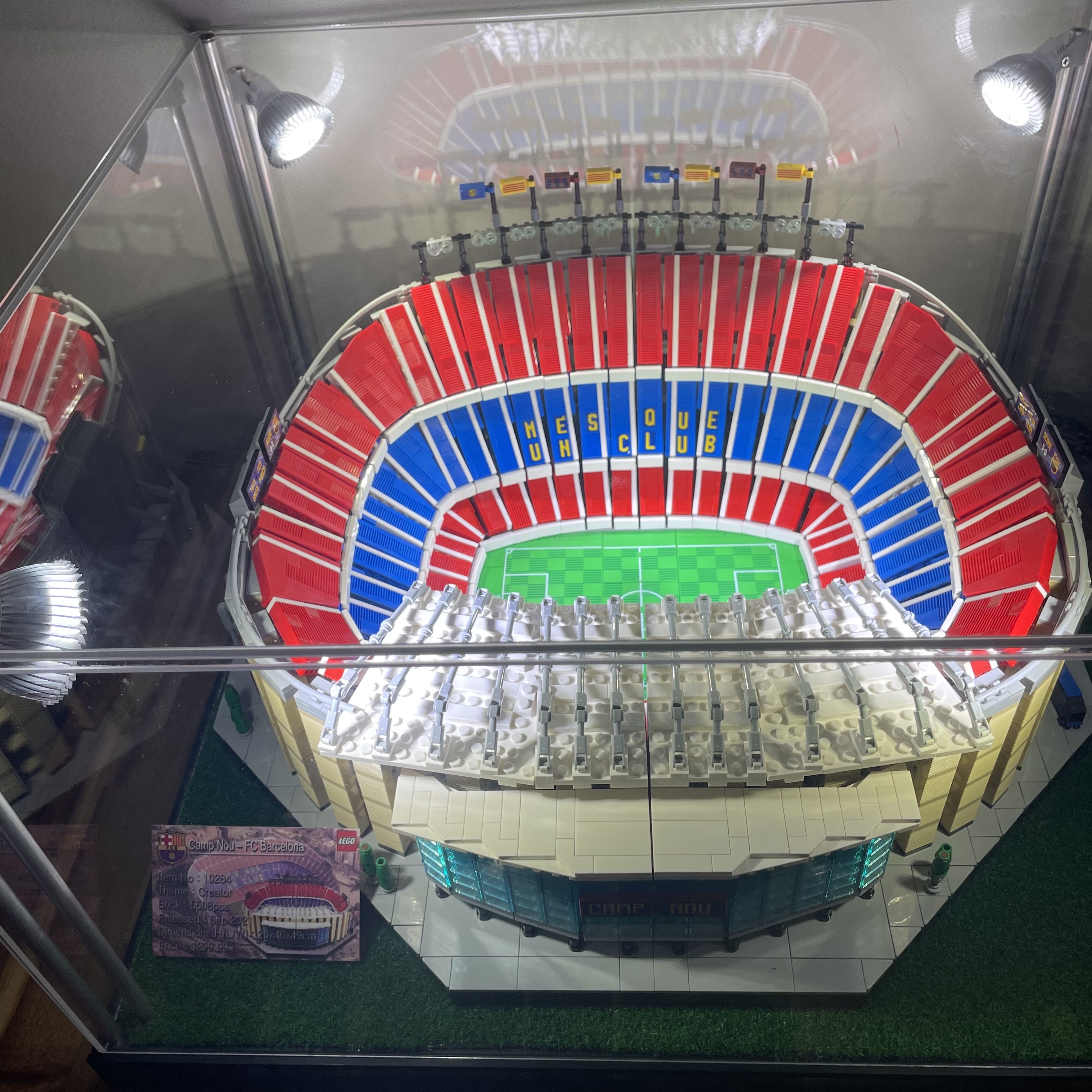 Lego Camp Nou - FC Barcelona 착용 스타일 - 3