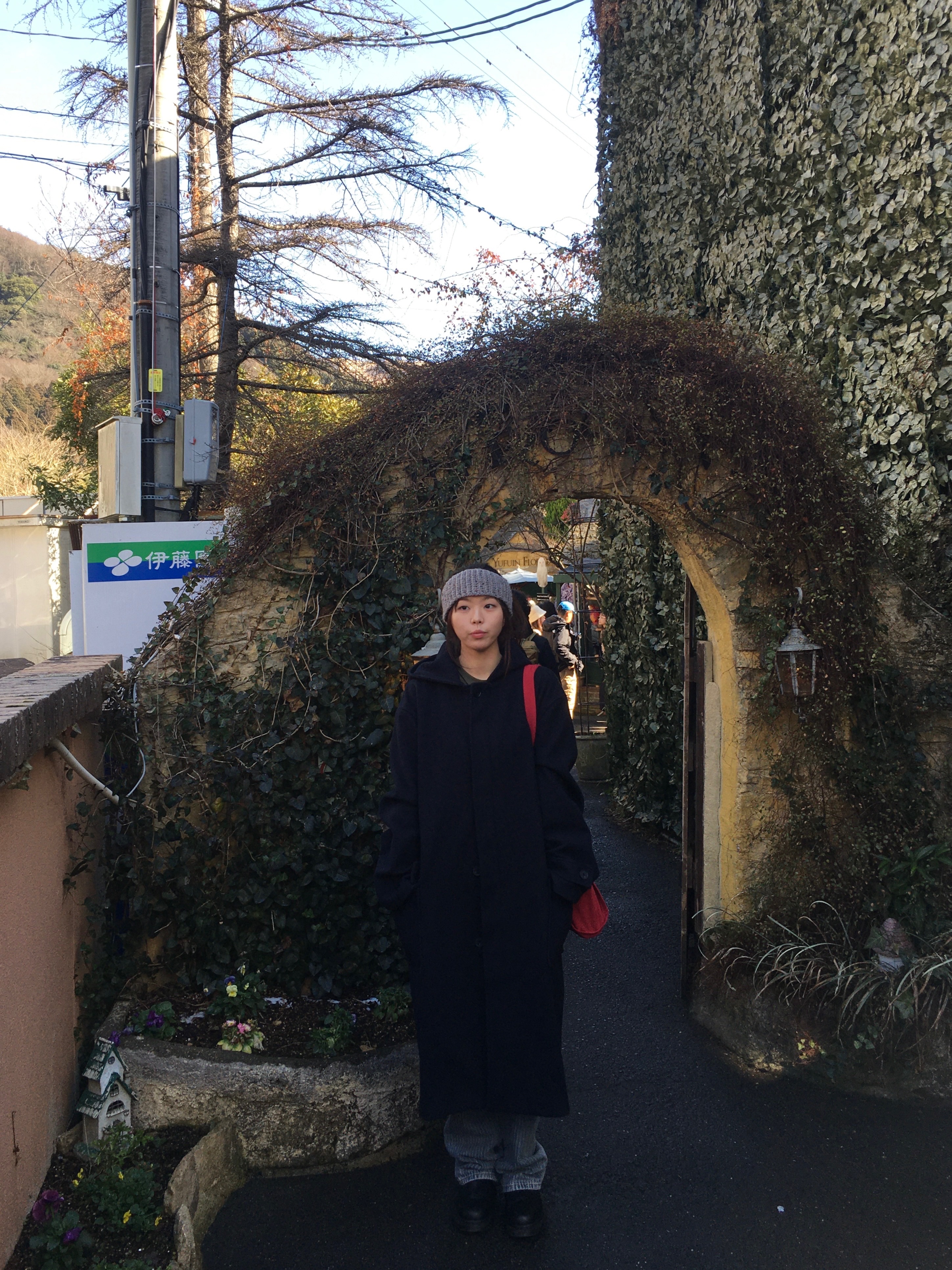 Dr. Martens 2976 Mono Smooth Leather Chelsea Boots Black μ°©μ© μ€νμΌ - 2