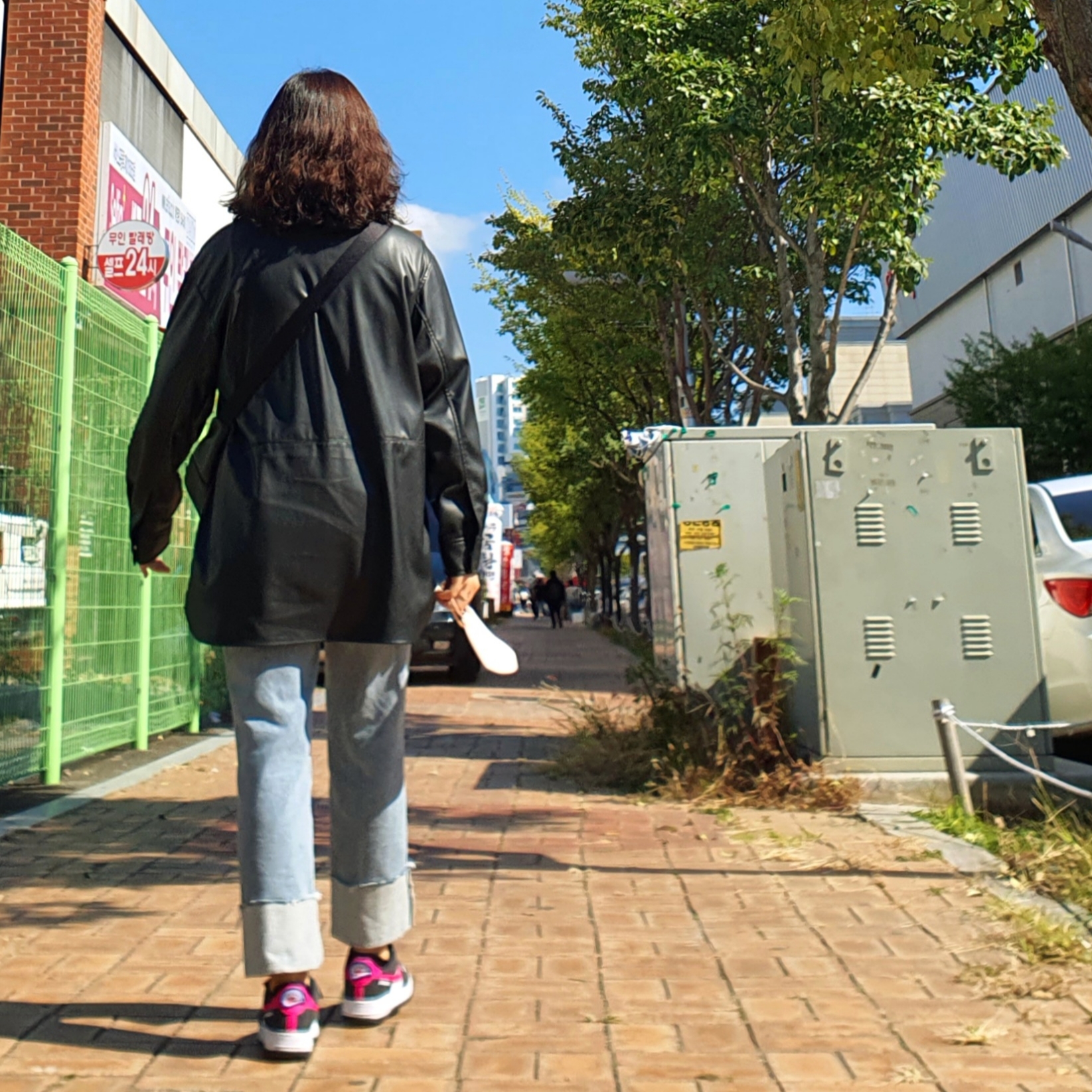 (GS) Nike Air Force 1 LV8 Athletic Club Black Pink Prime 착용 스타일 - 1