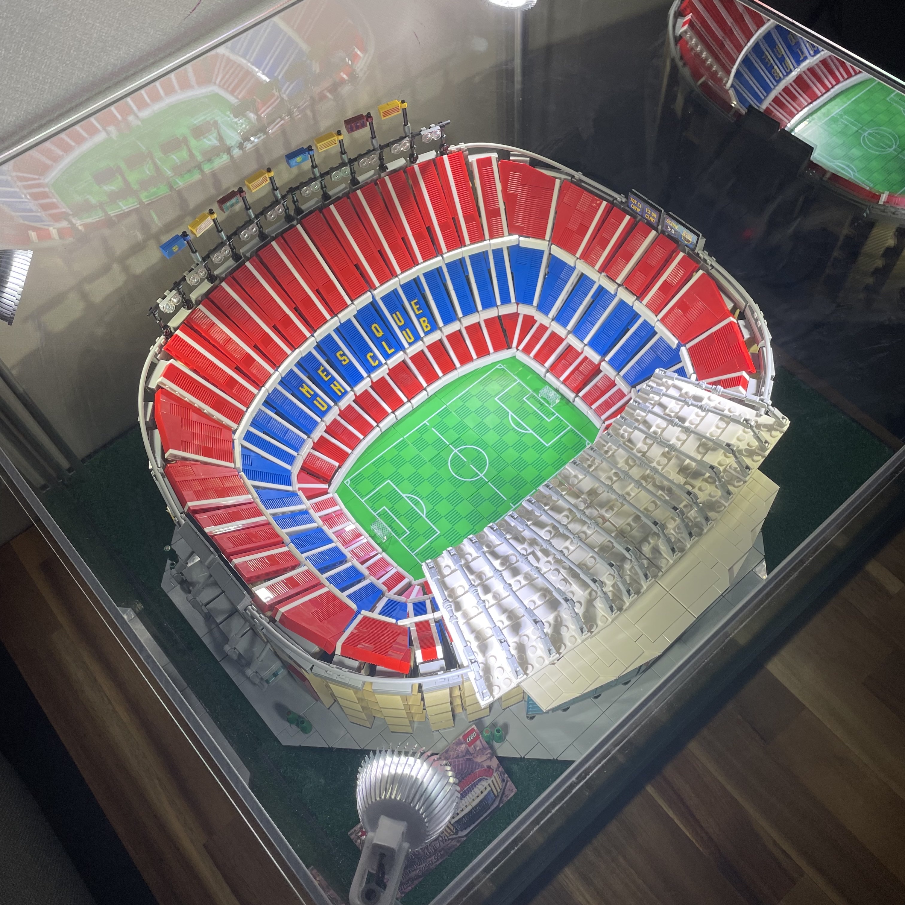 Lego Camp Nou - FC Barcelona 착용 스타일 - 5