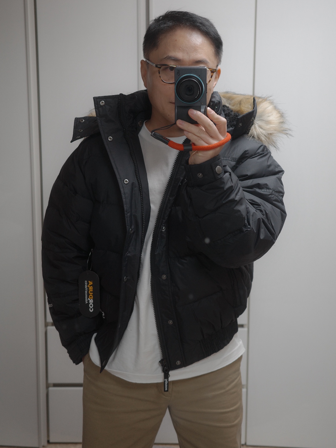 Supreme Facemask 700-Fill Down Puffer Jacket Black - 25FW 착용 스타일