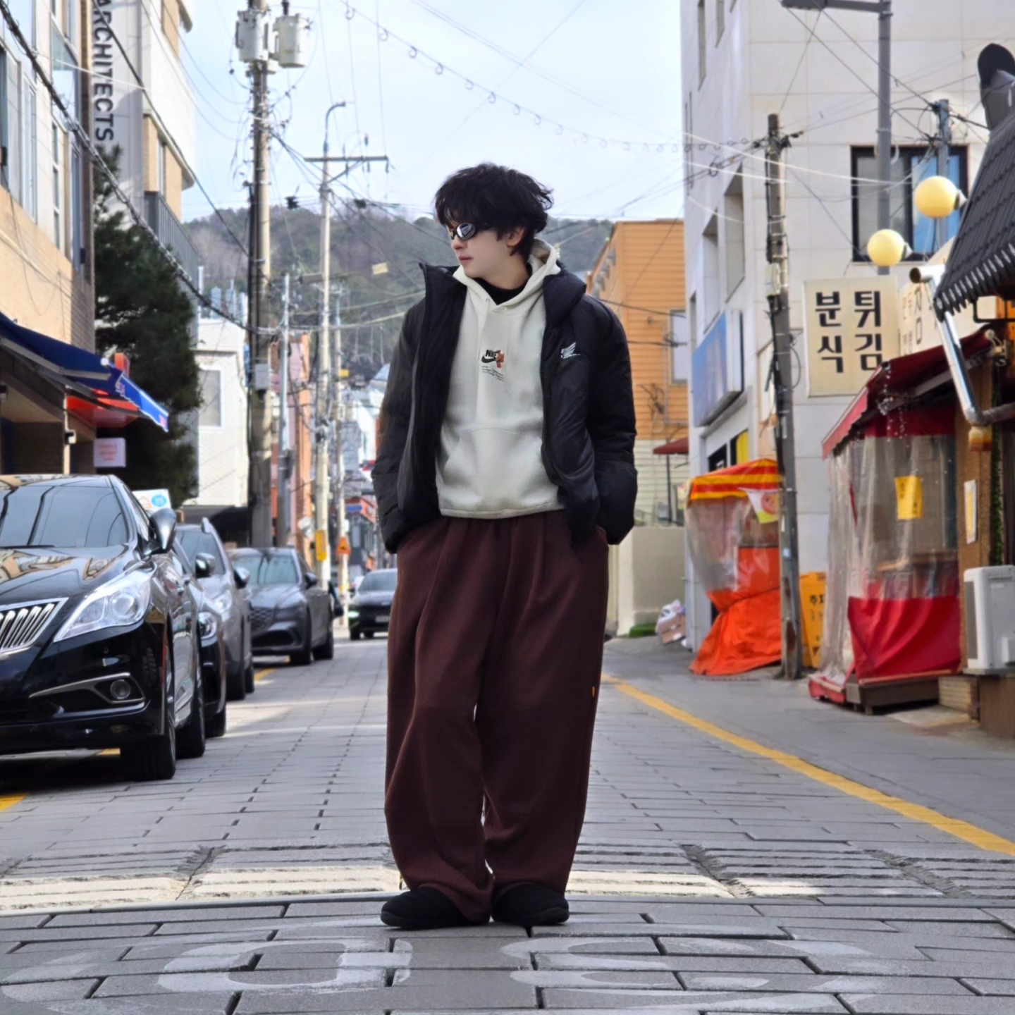 Honda H-Tech Non Quilting Hoodie Jacket Black, Nike Burrow SE Black Anthracite 착용 스타일 - 3