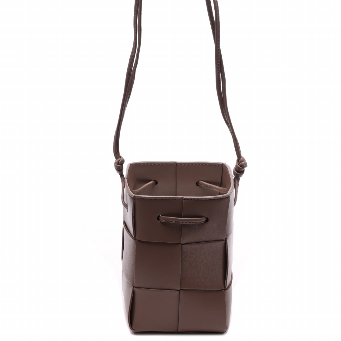[25% 쿠폰] 보테가 베네타 미니 카세트 버킷백 토프 그레이([25% 쿠폰] Bottega Veneta Mini Cassette Bucket Bag Taupe Grey) - 2