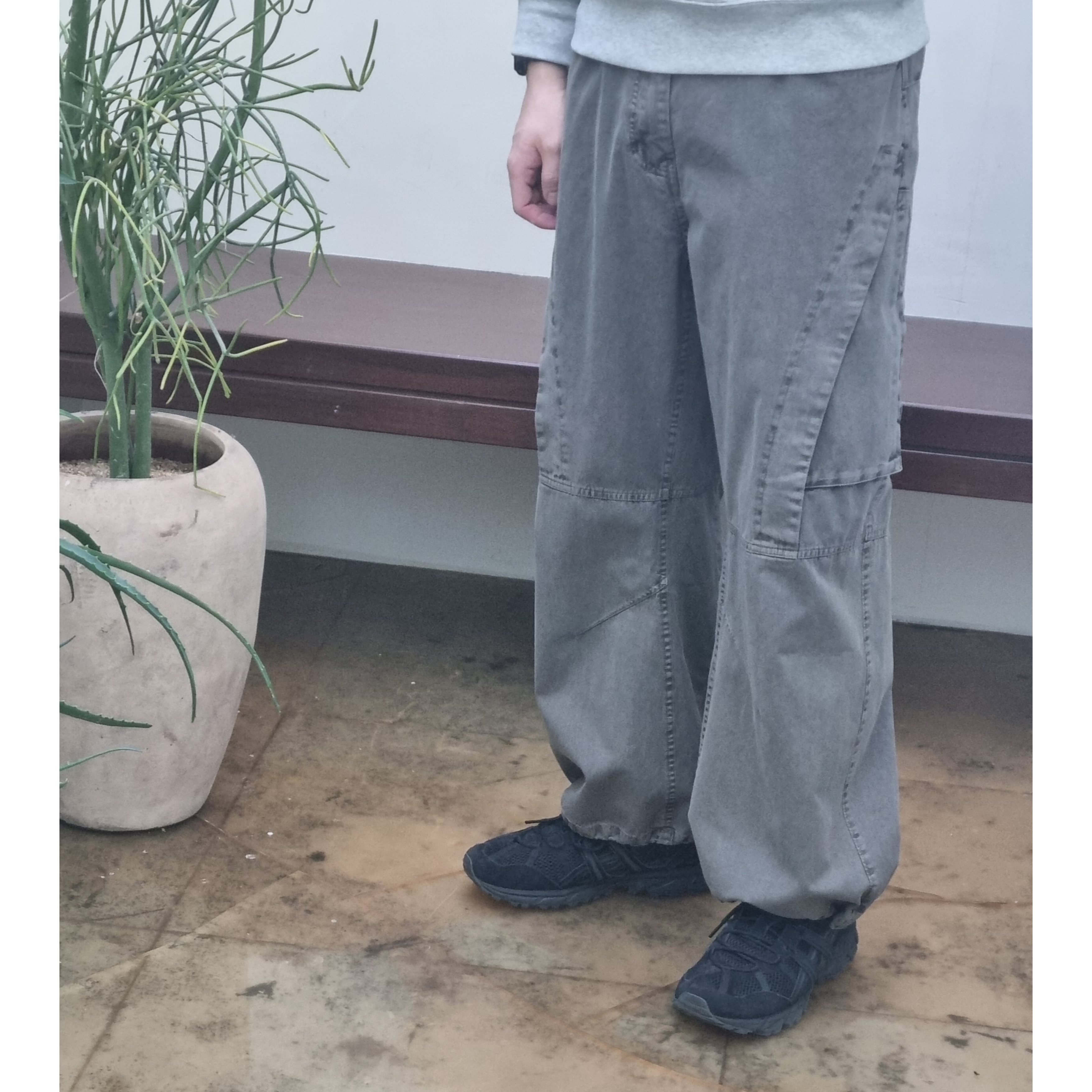 Asics Gel-Sonoma 15-50 Black, Polyteru Boarder Pants Beige 착용 스타일 - 3