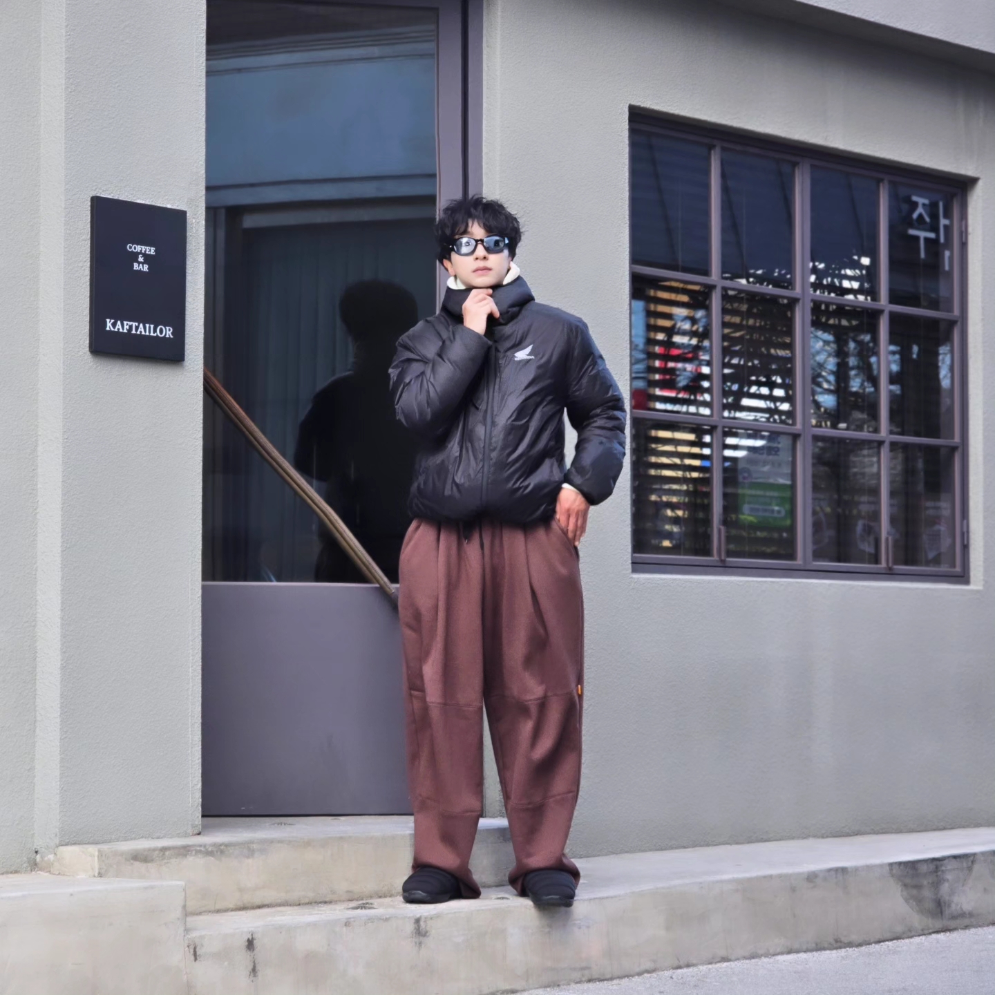 Honda H-Tech Non Quilting Hoodie Jacket Black, Nike Burrow SE Black Anthracite 착용 스타일 - 2