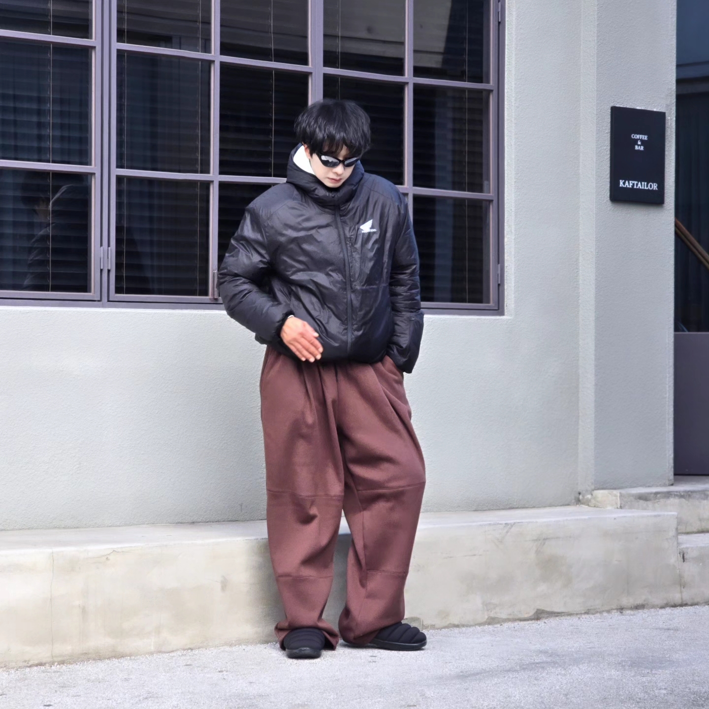 Honda H-Tech Non Quilting Hoodie Jacket Black, Nike Burrow SE Black Anthracite 착용 스타일 - 5