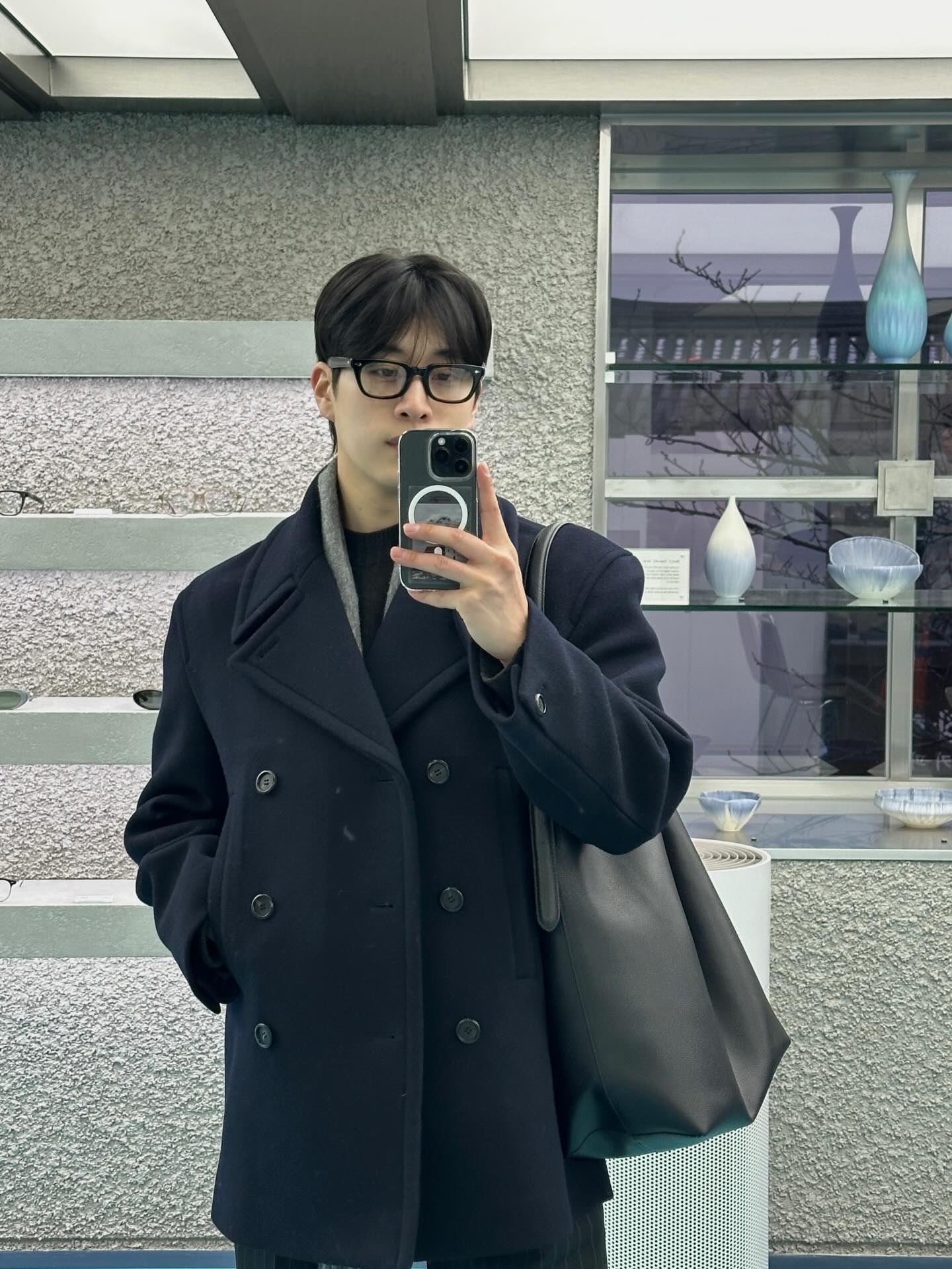 lash Cooper Black 착용 스타일