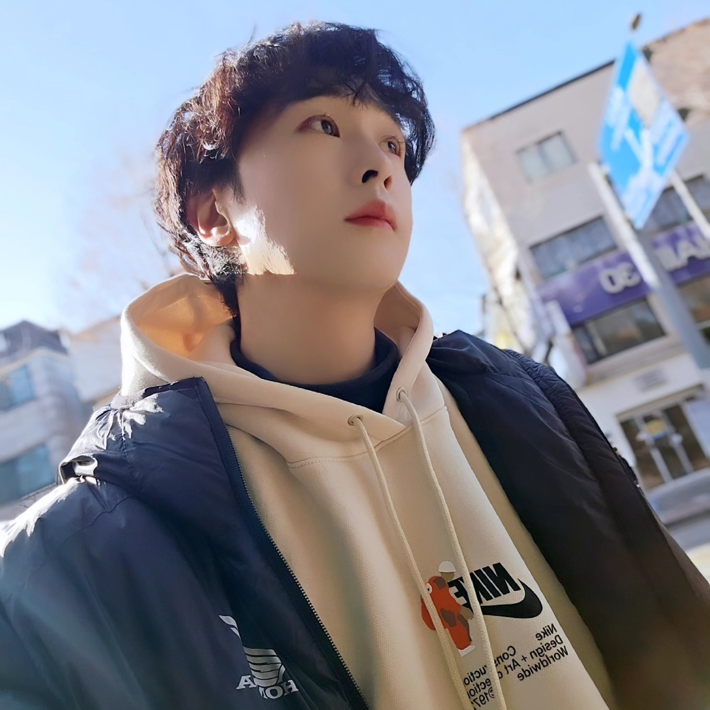 Nike Club Fleece Pullover Hoodie Light Khaki, Honda H-Tech Non Quilting Hoodie Jacket Black 착용 스타일 - 3