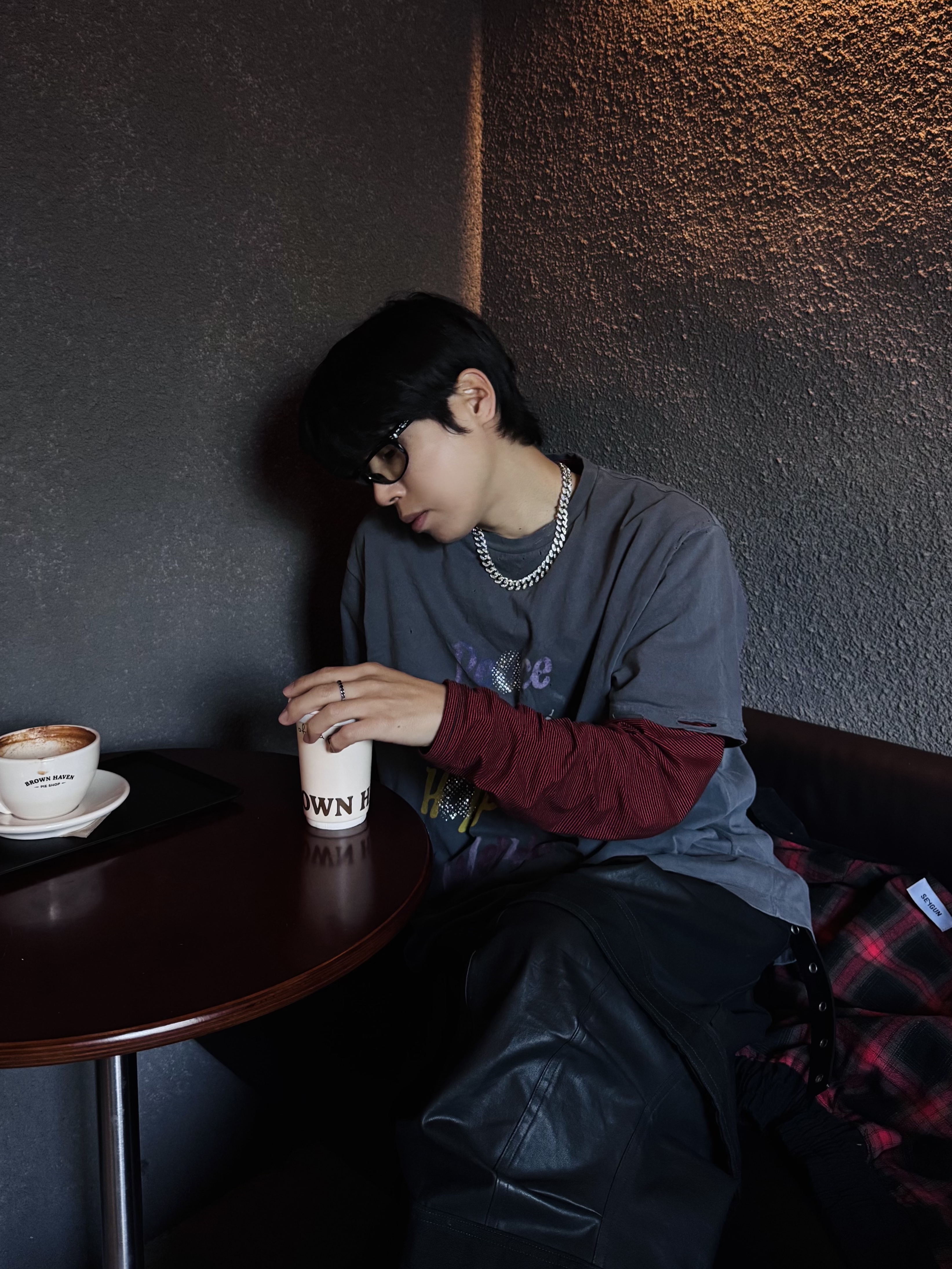 Ray-Ban Balorama Shiny Black Frame Grey Blue Light Filter Lense, farfromwhat far layered work pants_black 착용 스타일 - 1